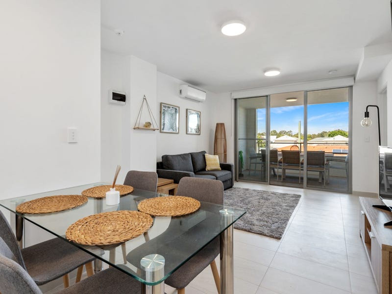 4/14 Kyarra Street, Innaloo WA 6018