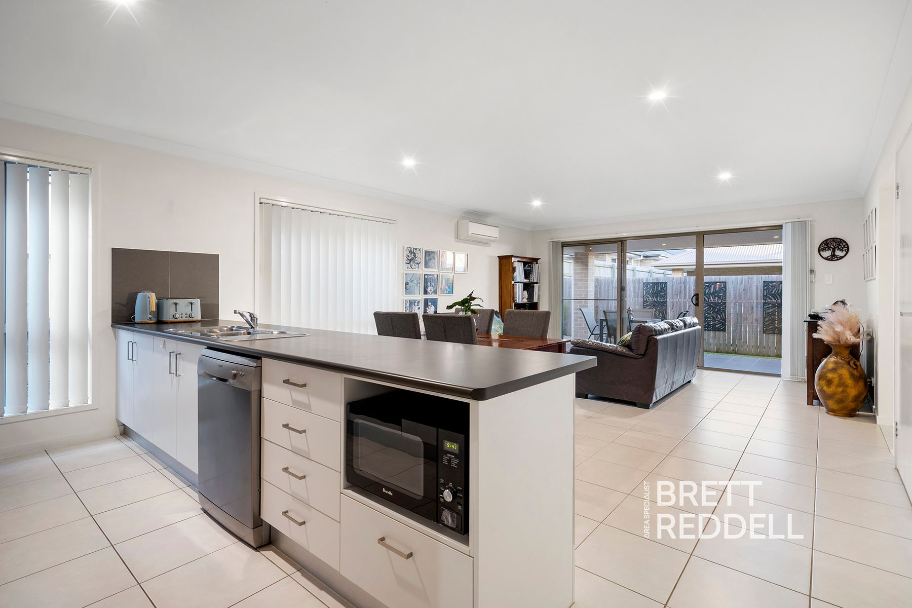 3 Ruby Lane, Ormeau Hills, QLD 4208, Ormeau Hills - Thumbnail 3