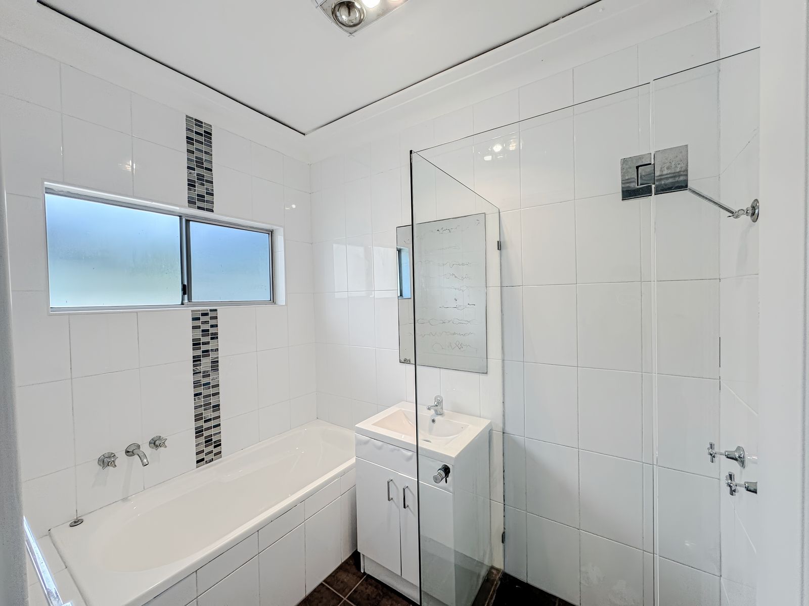 18 Kirton Avenue, Rankin Park NSW 2287, Rankin Park - Thumbnail 2