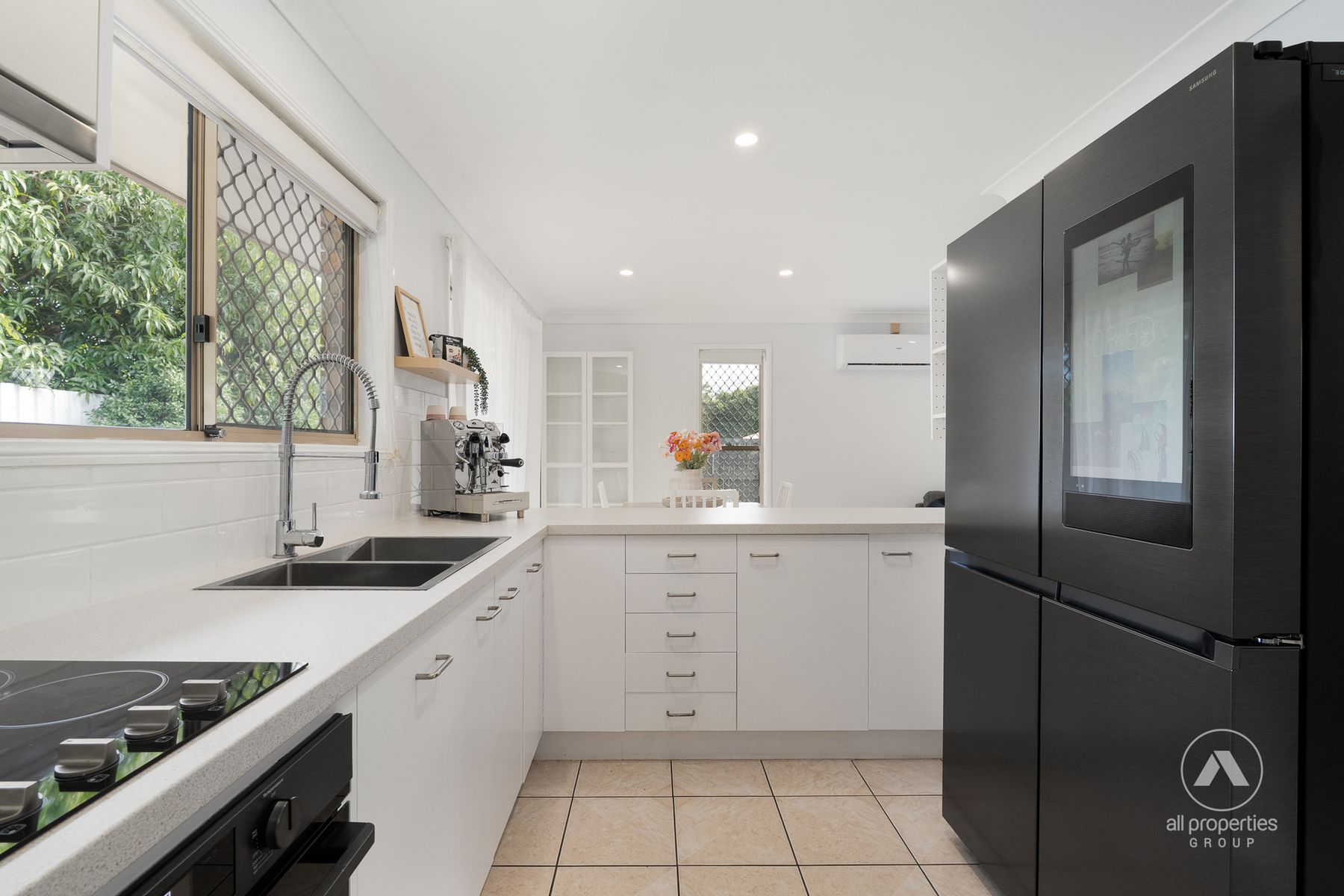 19 Therese Street, Marsden QLD 4132, Marsden - Thumbnail 2