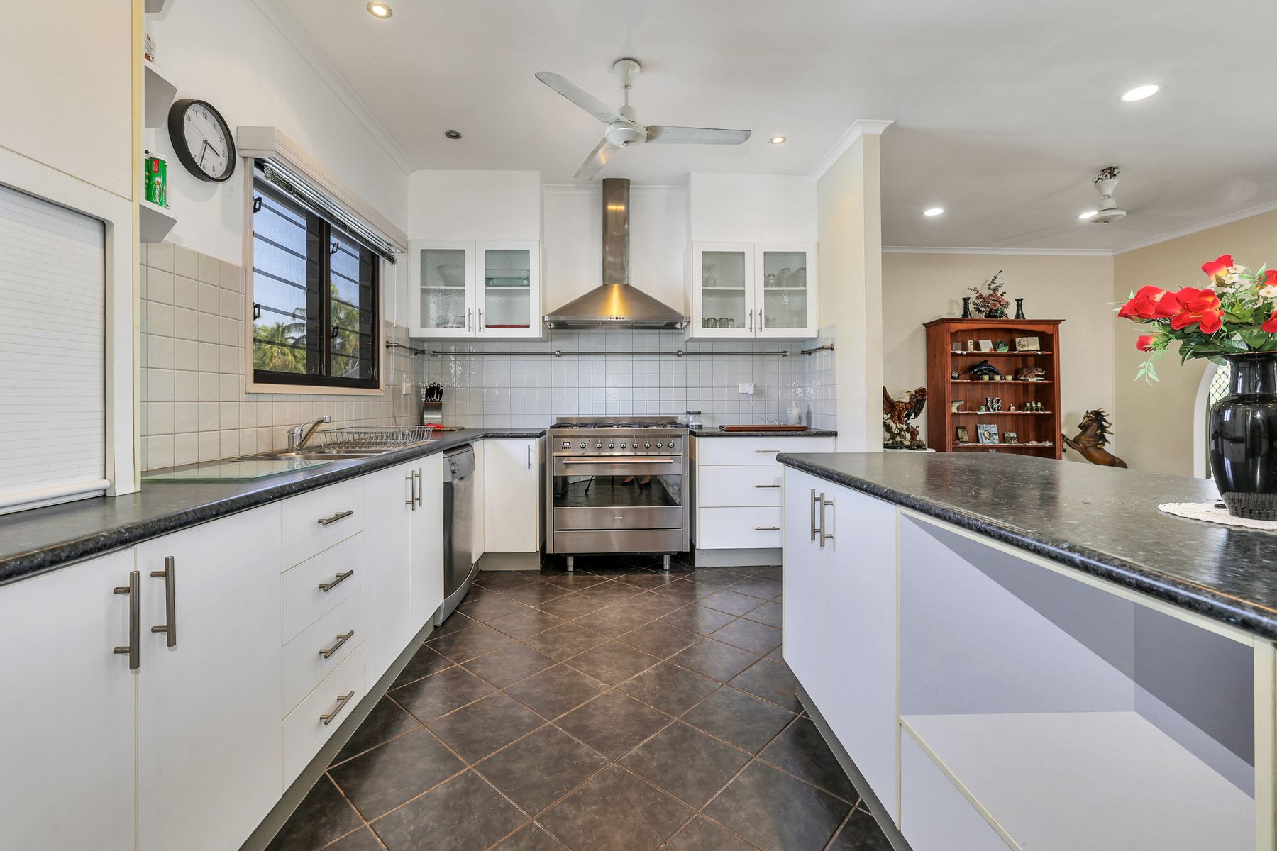 29 Sibbald Crescent, Woodroffe NT 0830, Woodroffe - Thumbnail 4