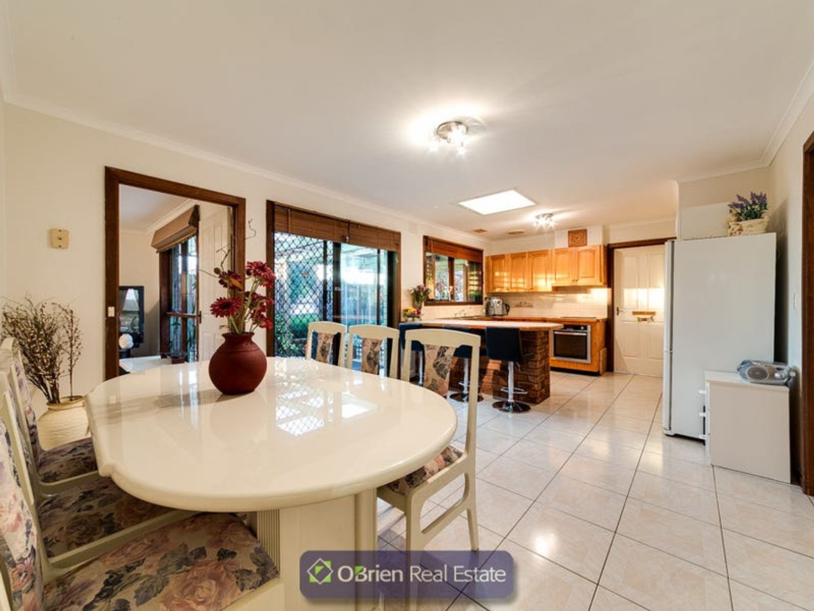 30 Zachary Hicks Crescent, Endeavour Hills, VIC 3802, Endeavour Hills - Thumbnail 3