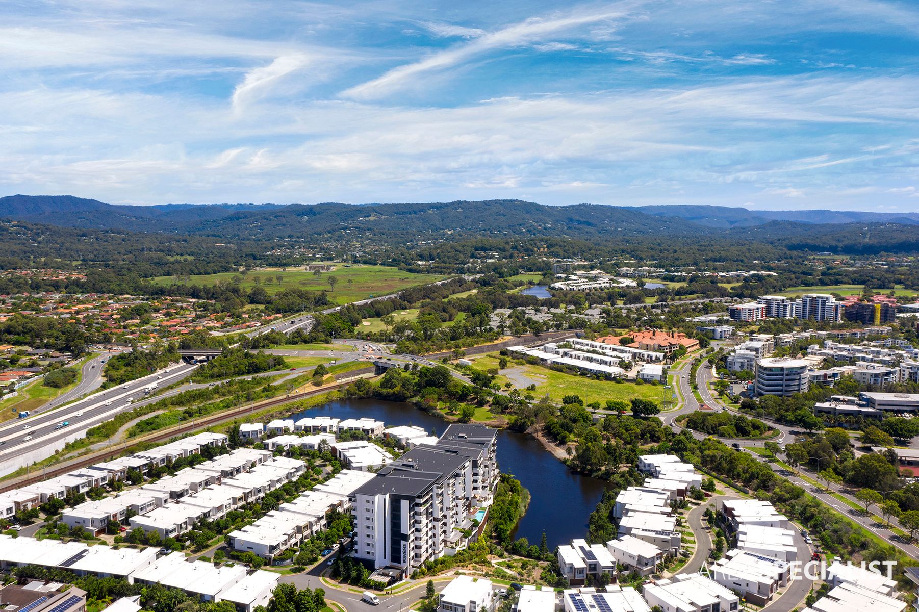 8/2 The Gardenway, Robina, QLD 4226, Robina - Thumbnail 2
