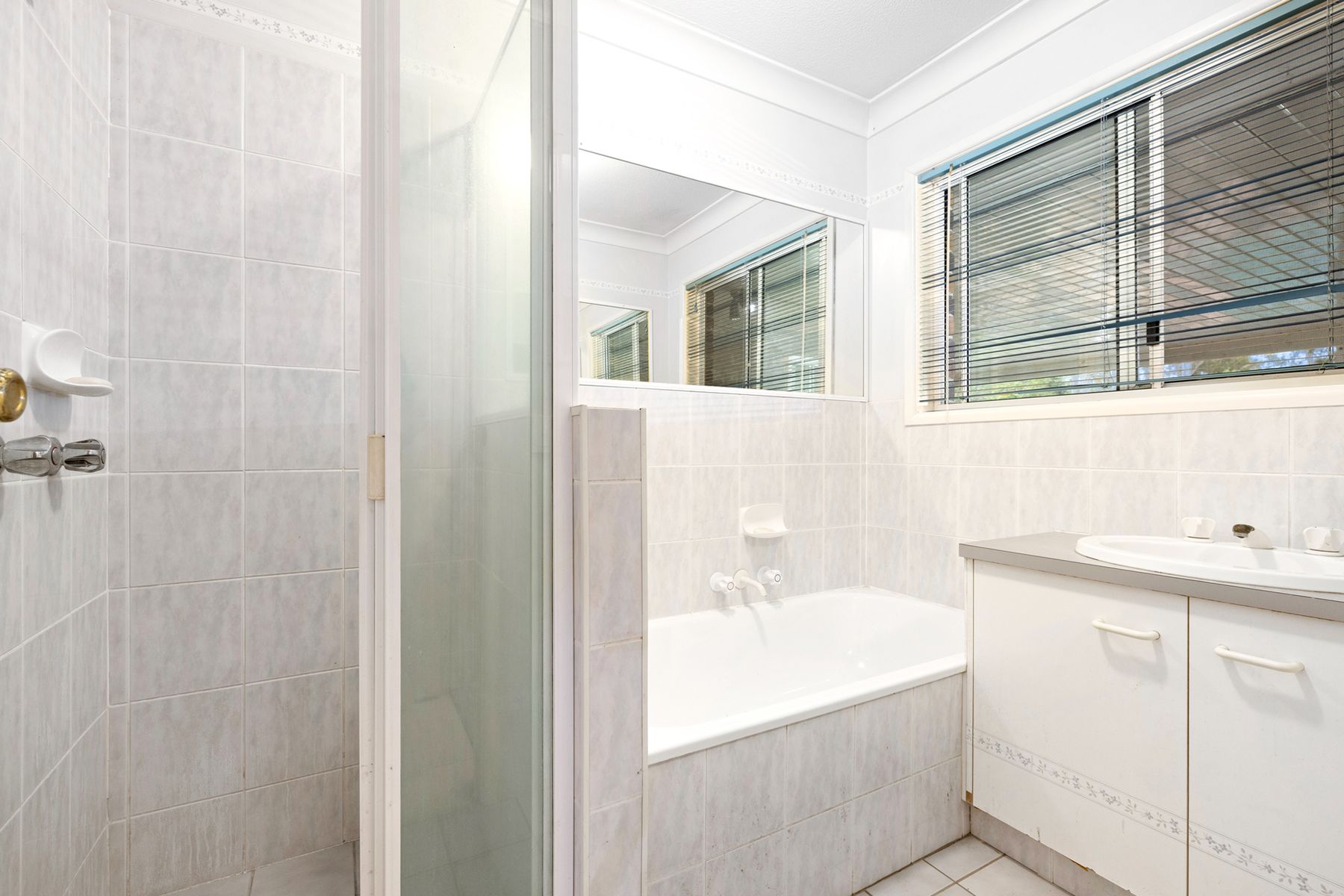 118-120 Merluna Road, Park Ridge South QLD 4125, Park Ridge South - Thumbnail 8