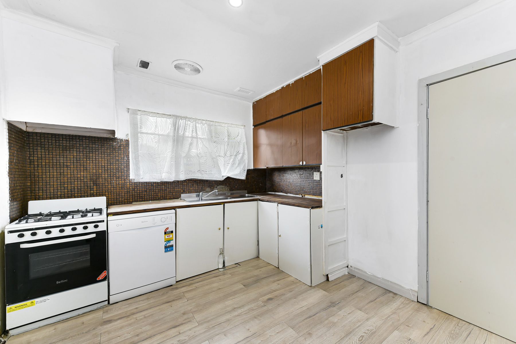 94 Paperbark Street, Doveton, VIC 3177, Doveton - Thumbnail 3