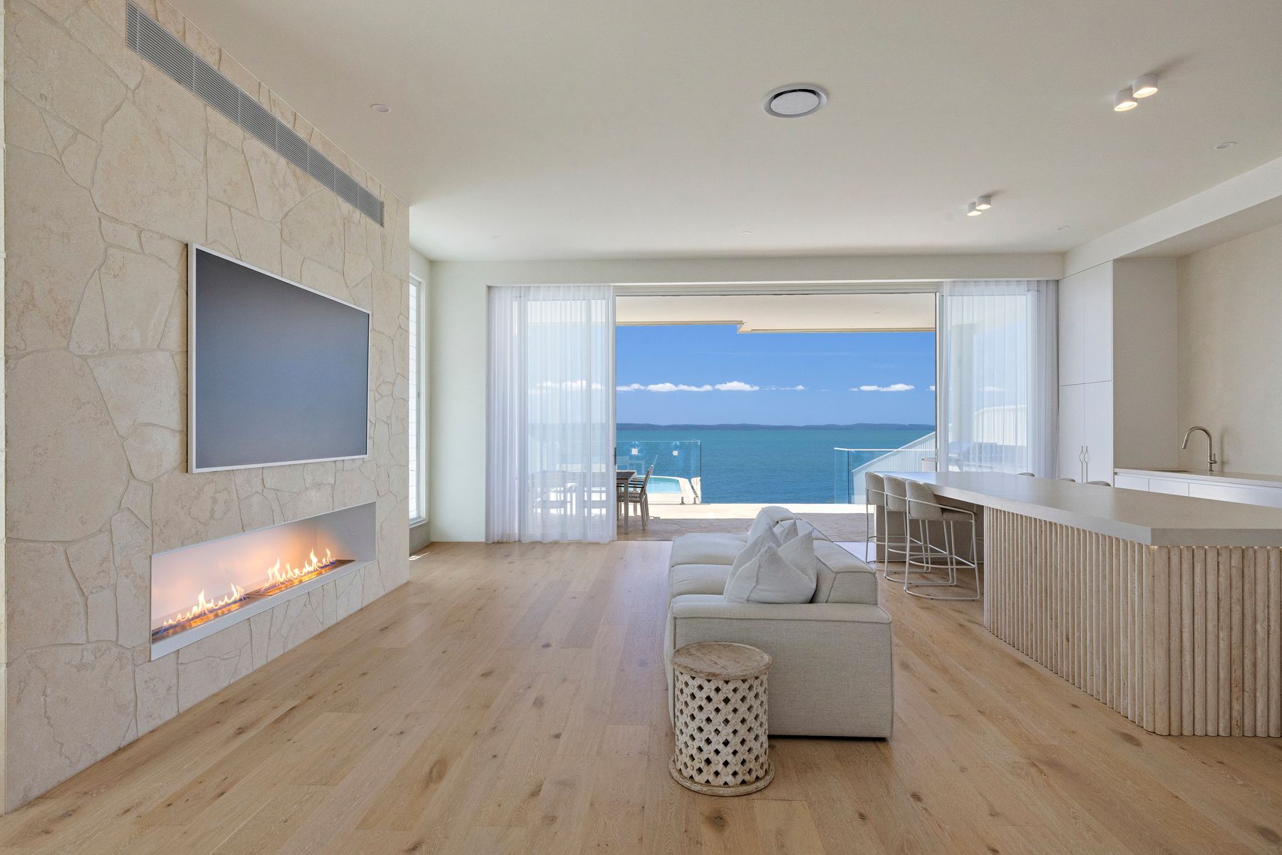99 Shore Street North, Cleveland QLD 4163, Cleveland - Thumbnail 4