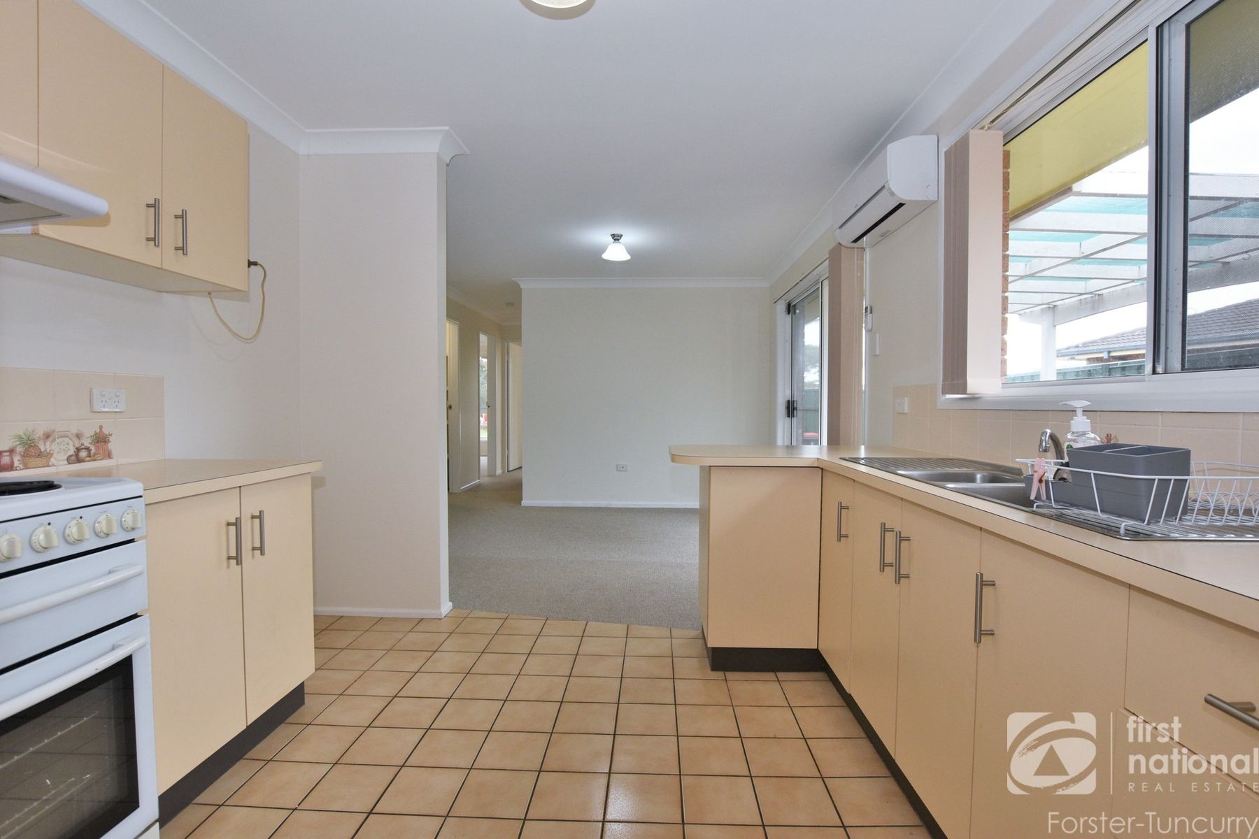 1/4 Heath Avenue, Tuncurry NSW 2428, Tuncurry - Thumbnail 6