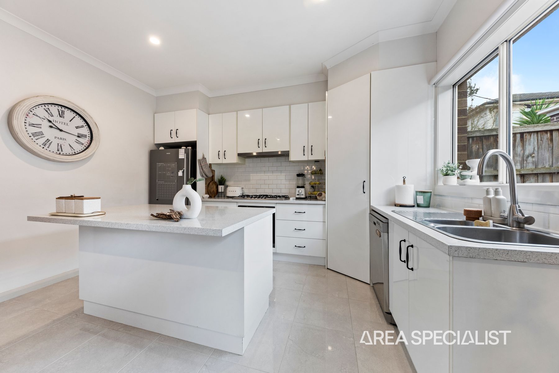 11 Flinders Park Drive, Officer, Officer - Thumbnail 5