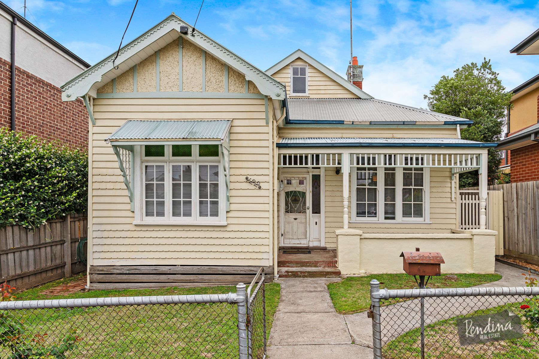 122 Holmes Road, Moonee Ponds - Thumbnail 2