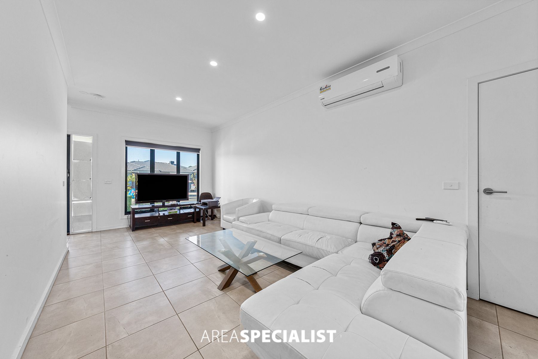 8 Sturt Court, Officer, VIC 3809, Officer - Thumbnail 3