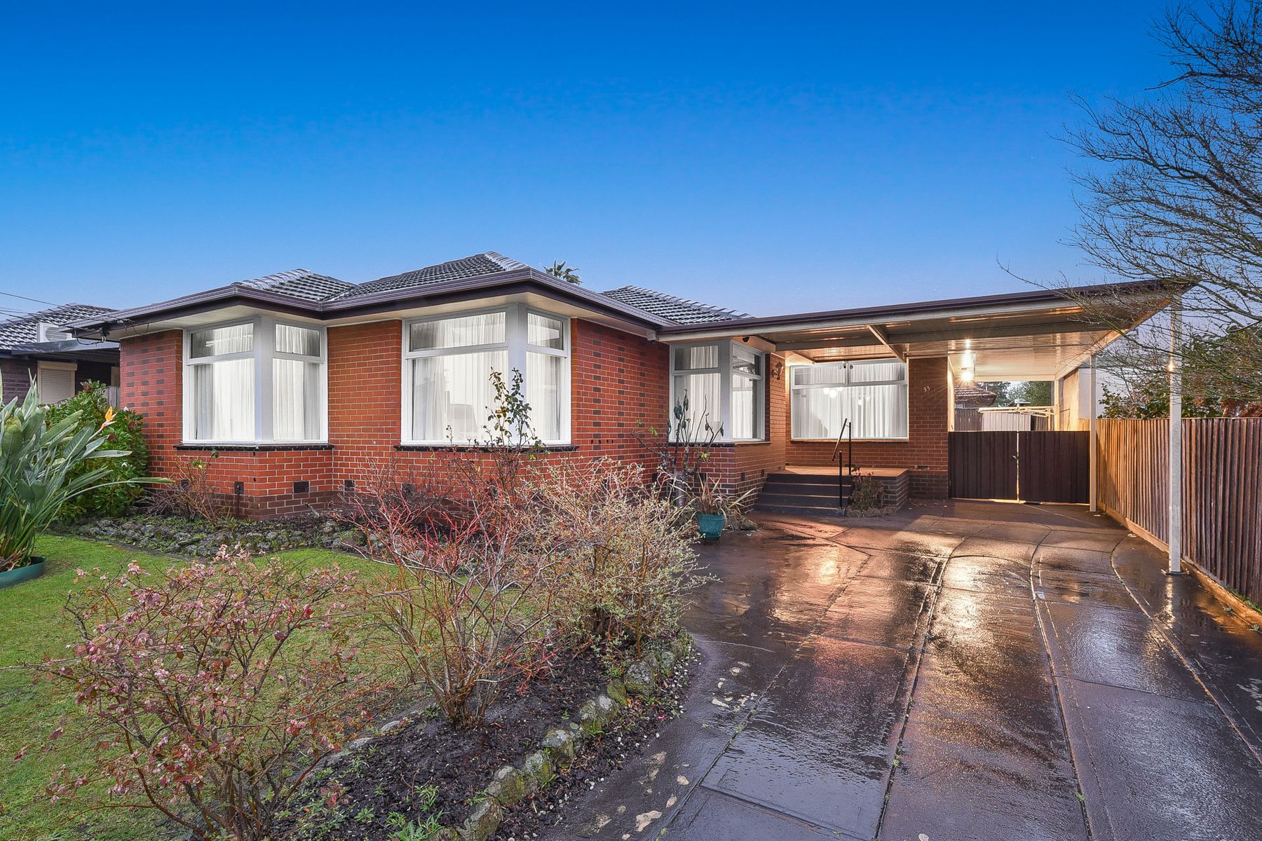 33 Bunnerong Crescent, Noble Park, VIC 3174, Noble Park - Thumbnail 2