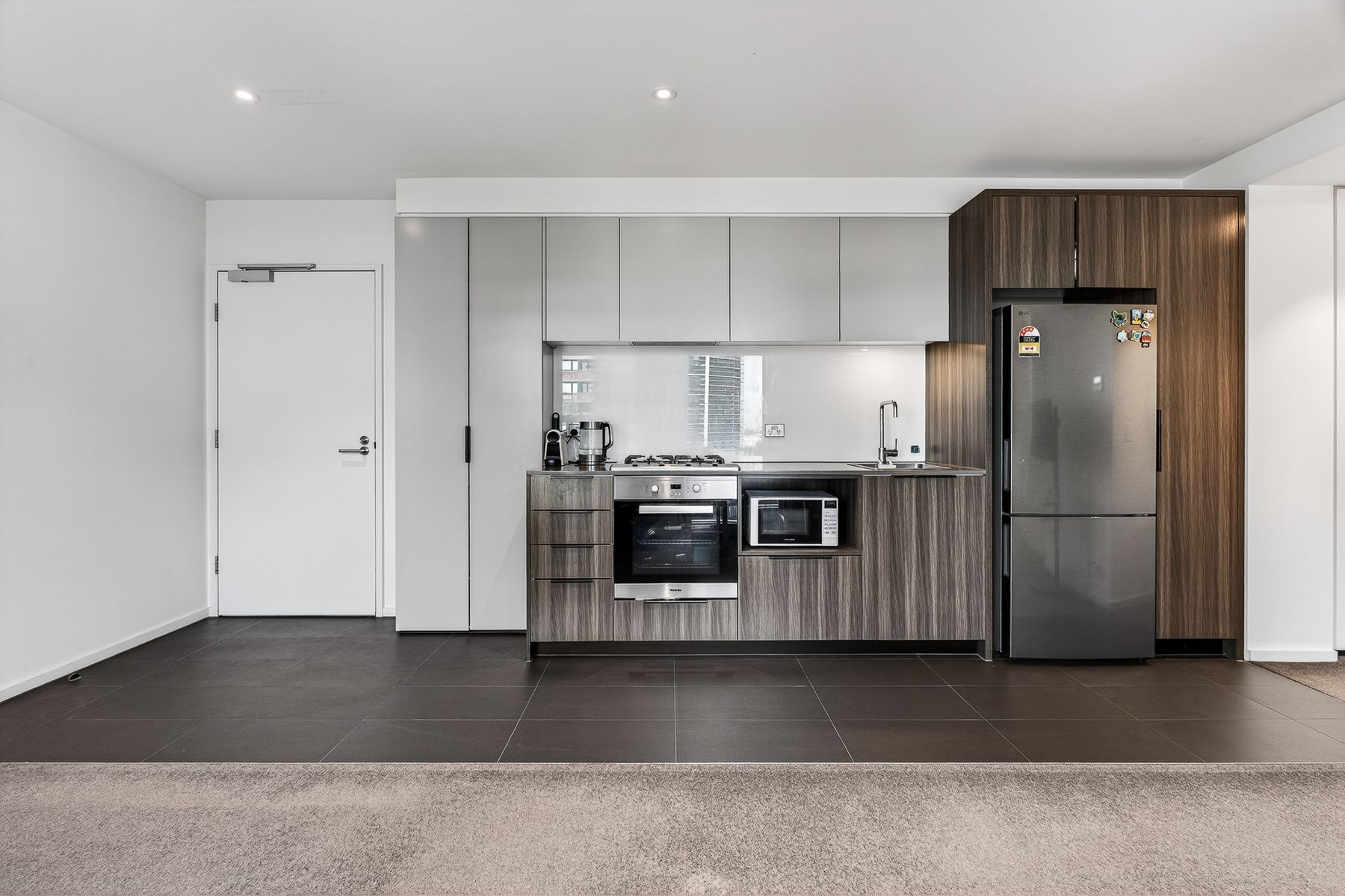 810E/878 Collins Street, Docklands, Docklands - Thumbnail 8