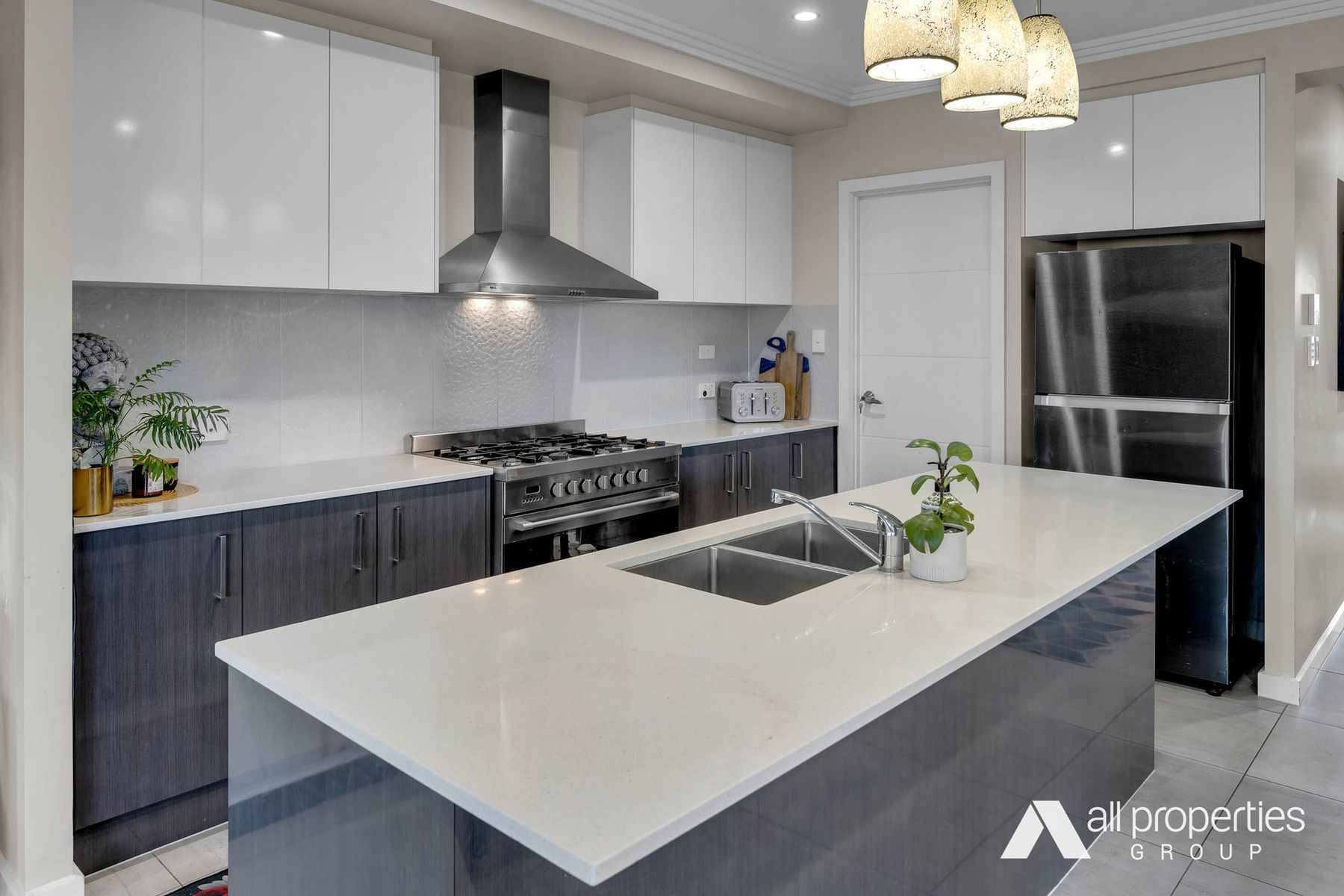 29 Pinehill Street, Yarrabilba QLD 4207, Yarrabilba - Thumbnail 2