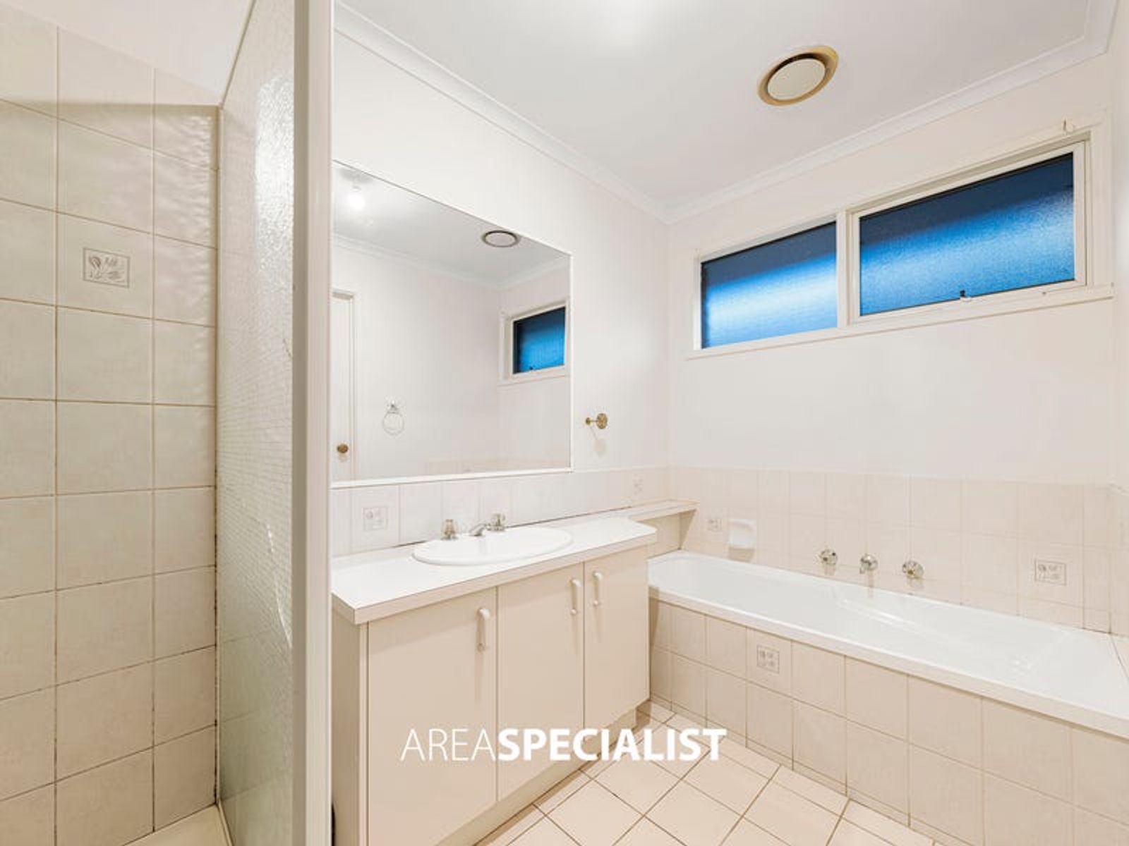 24 Gandin Court, Hampton Park, VIC 3976, Hampton Park - Thumbnail 7