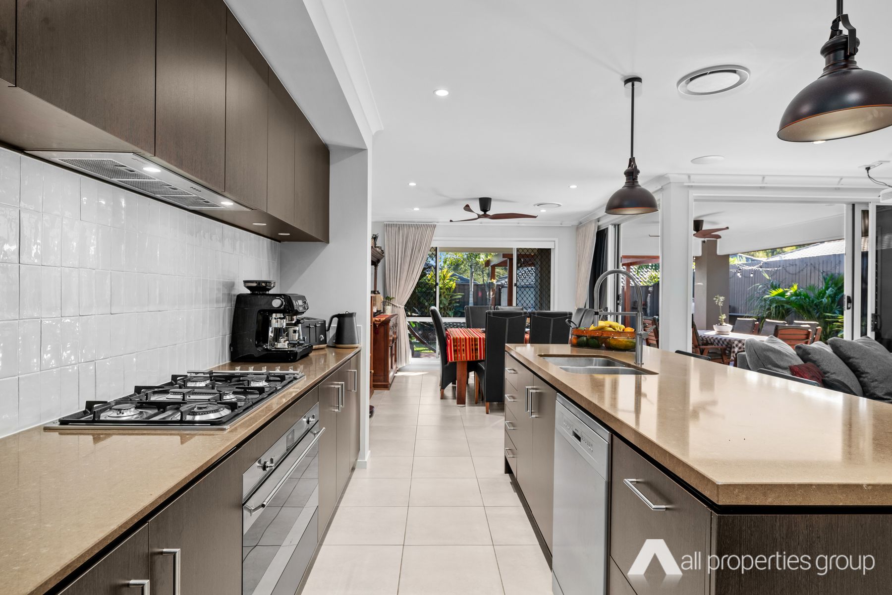 6 Franken Place, Heathwood QLD 4110, Heathwood - Thumbnail 2