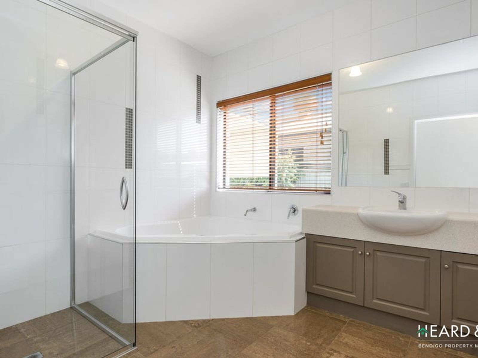 12 Needlewood Drive, Kangaroo Flat VIC 3555, Kangaroo Flat - Thumbnail 8