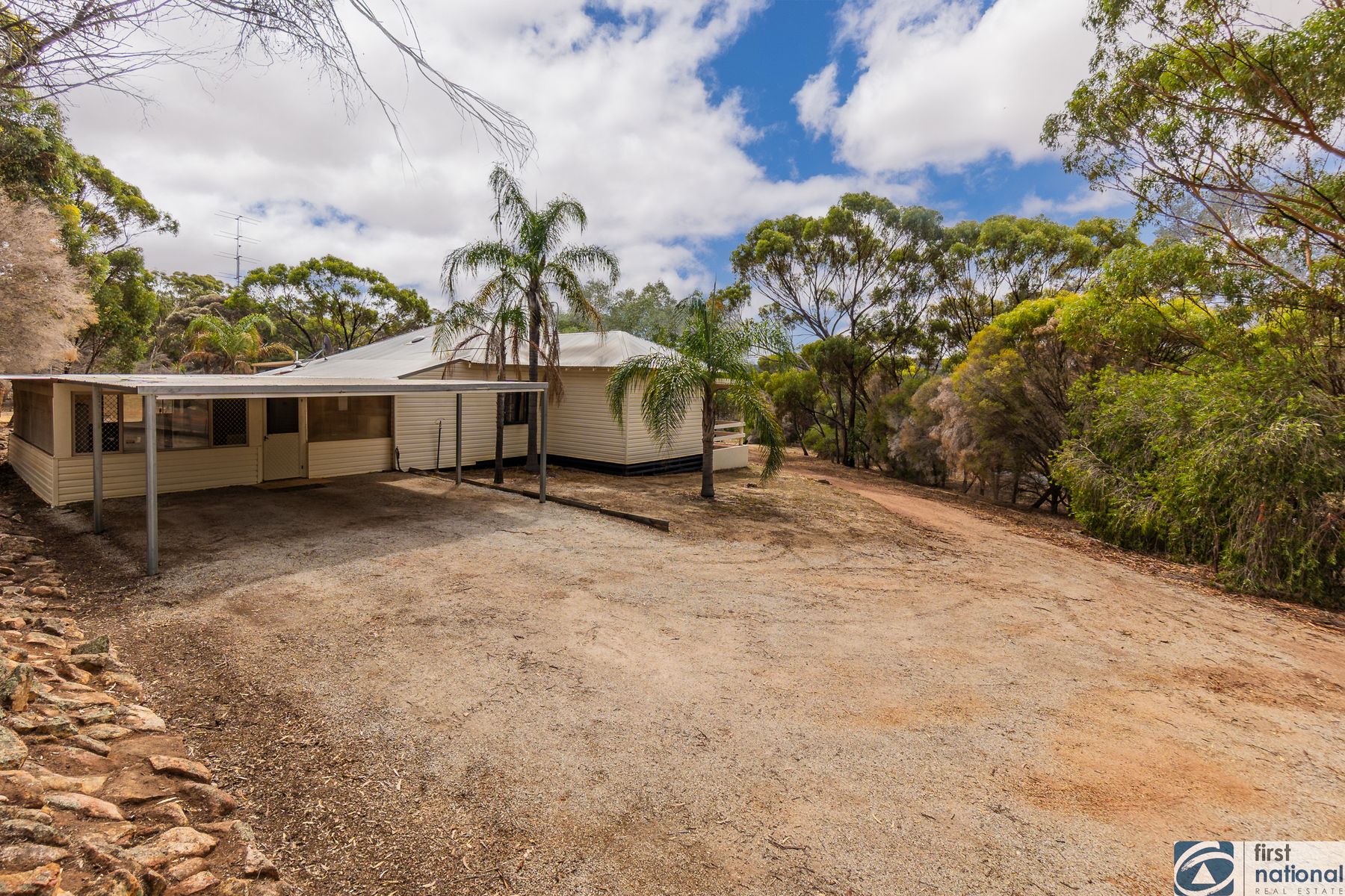 42 Kimberley Road, Clackline WA 6564, Clackline - Thumbnail 2
