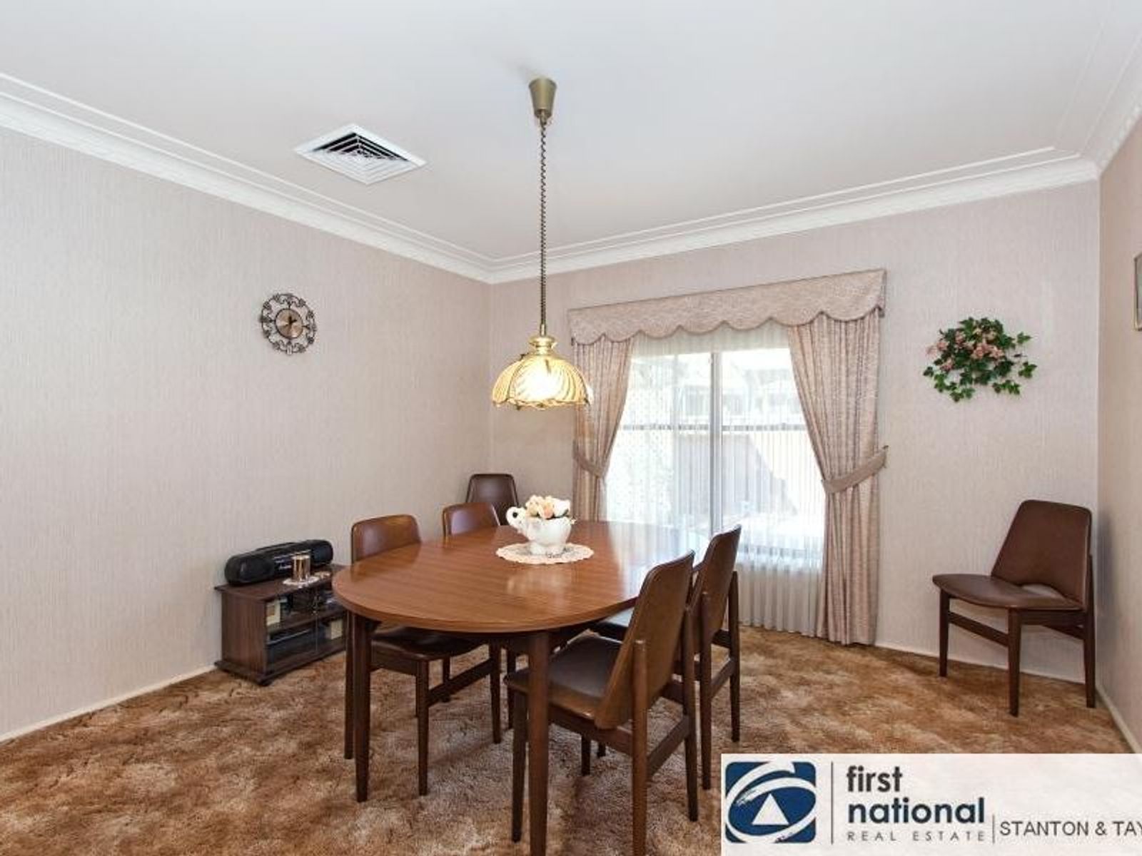 6 Graham Close, Cranebrook - Thumbnail 2