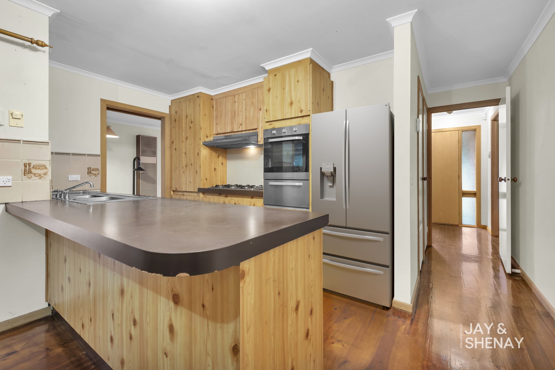 16 Rhonda Close, Endeavour Hills, VIC 3802, Endeavour Hills - Thumbnail 3
