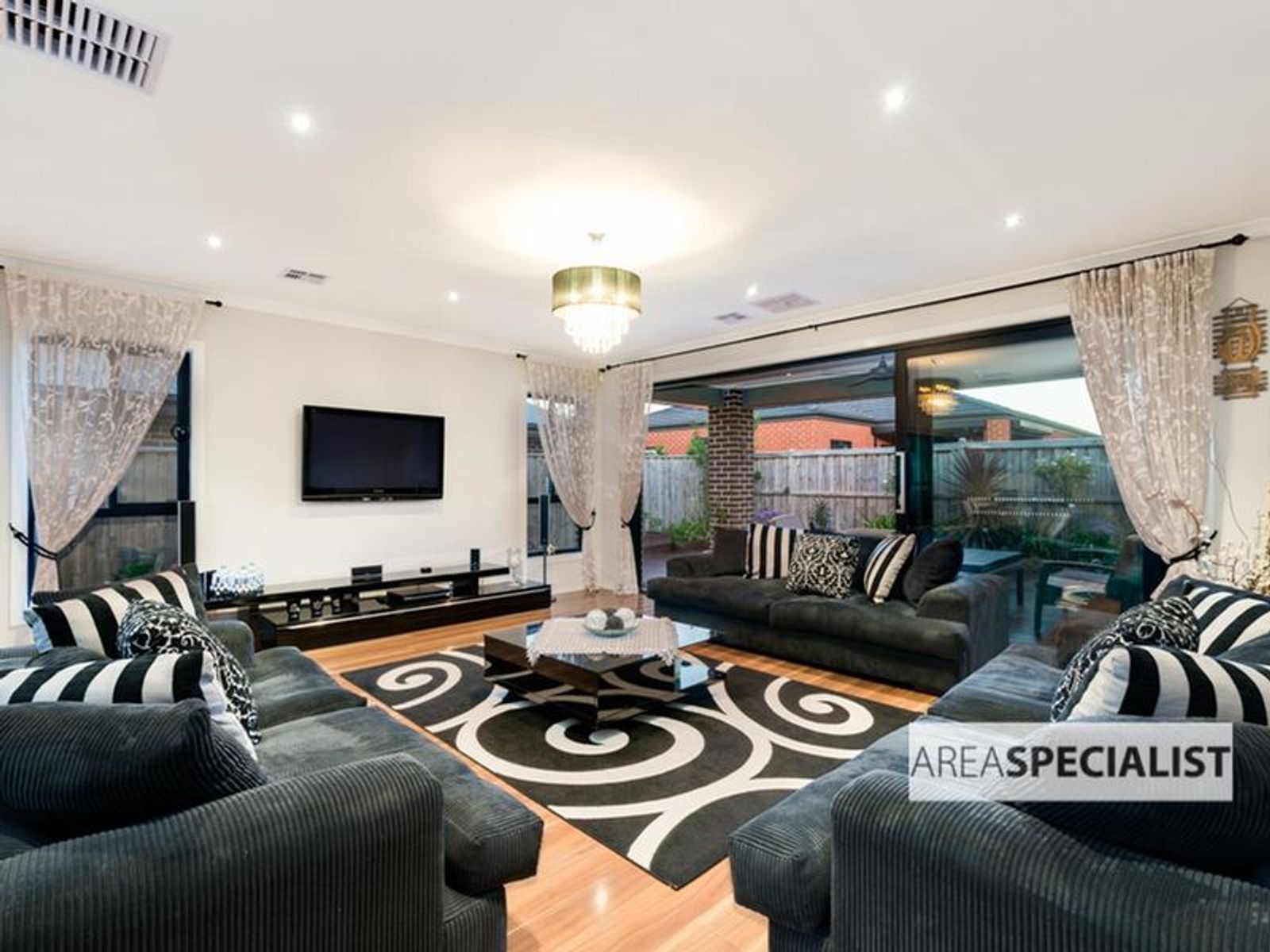 12 Newstead Street, Keysborough, VIC 3173, Keysborough - Thumbnail 7