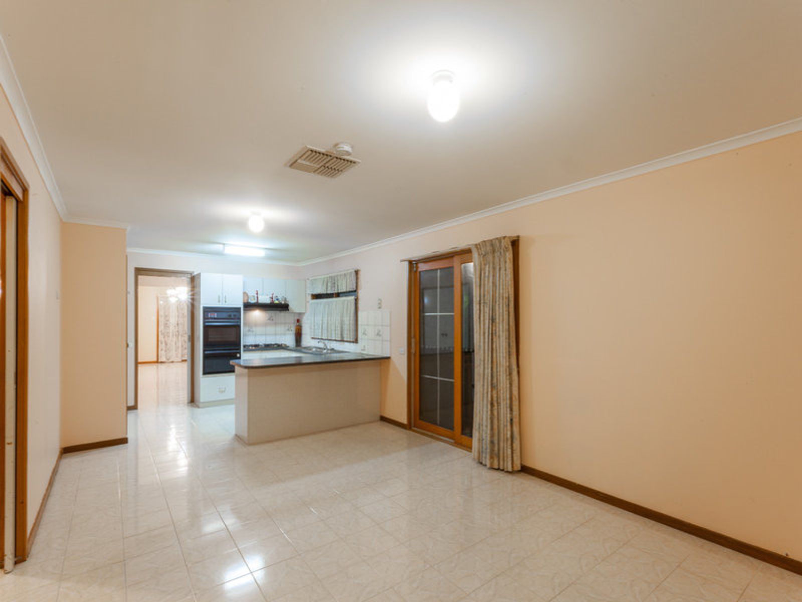 45 Preston Avenue, Endeavour Hills, VIC 3802, Endeavour Hills - Thumbnail 5