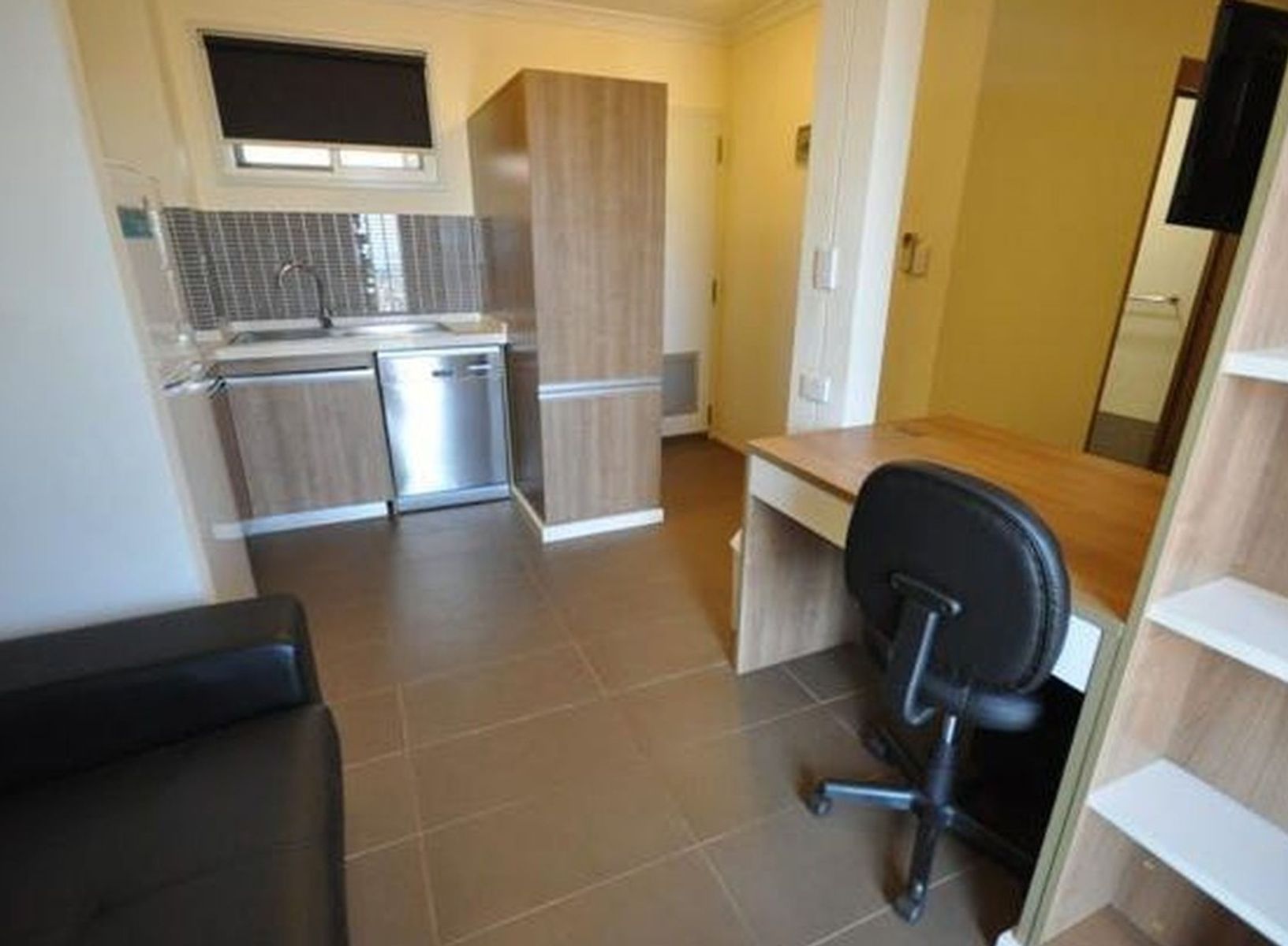 9/2 Grant Place, Port Hedland WA 6721, Port Hedland - Thumbnail 2