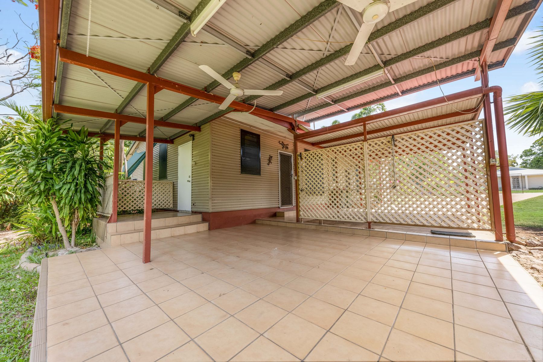 91 Tiwi Gardens, Tiwi NT 0810, Tiwi - Thumbnail 4