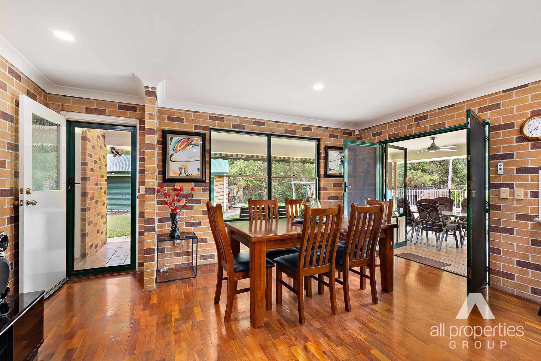 186 Mildura Drive, Helensvale QLD 4212, Helensvale - Thumbnail 3