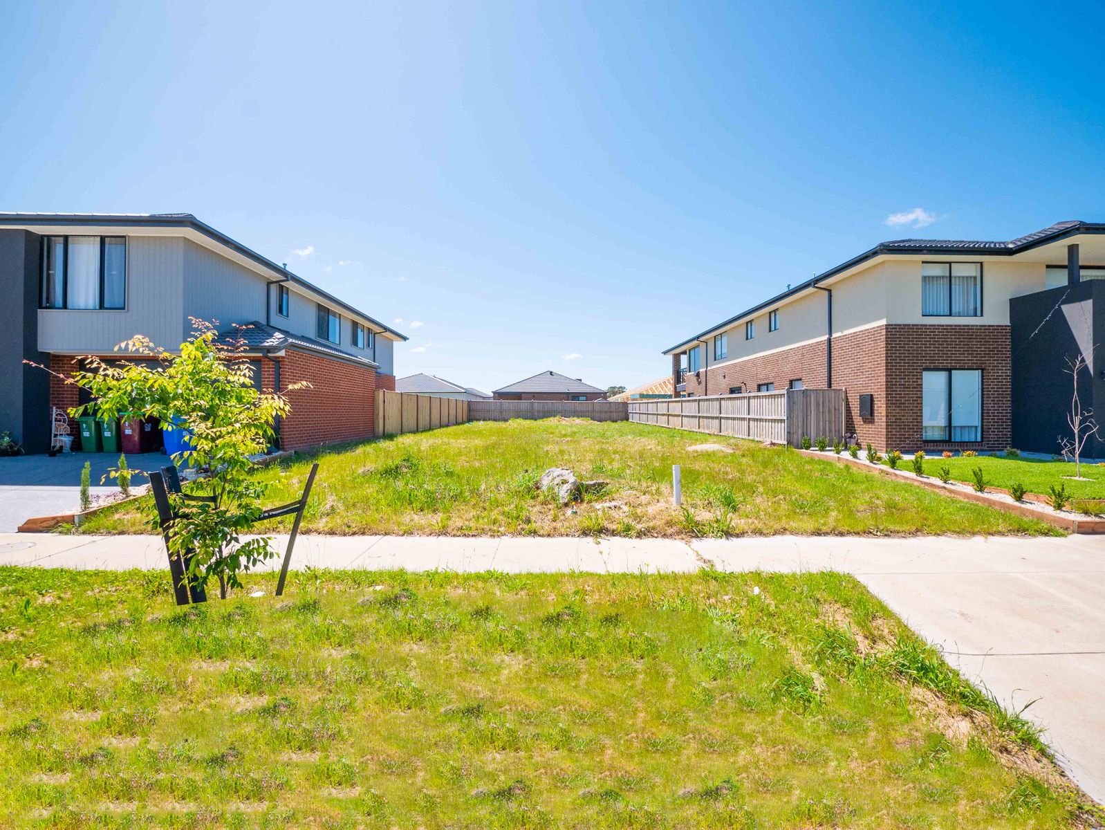 15 Jaylie Street, Clyde North, VIC 3978, Clyde North - Thumbnail 3