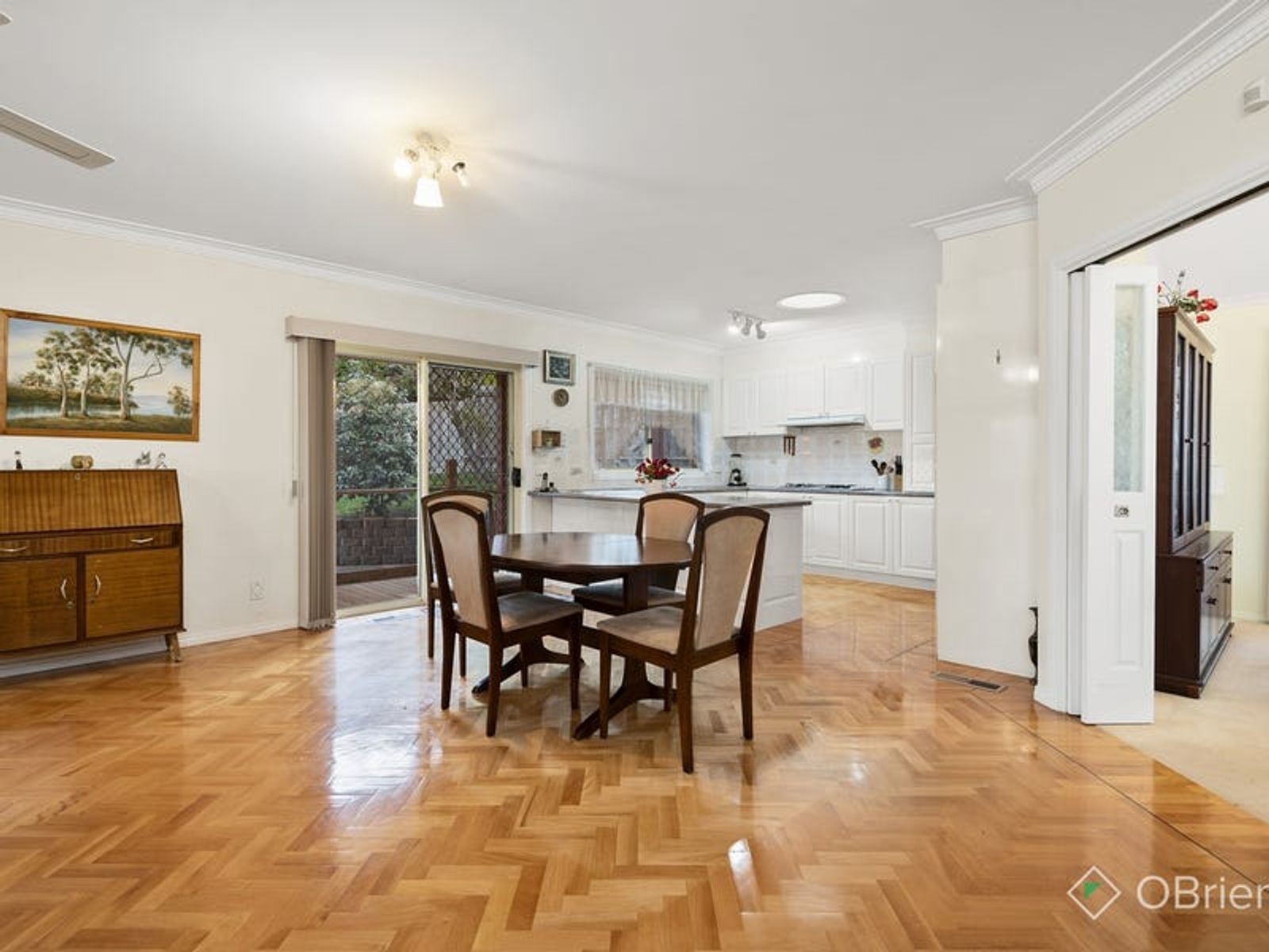 2 Paran Close, Endeavour Hills, VIC 3802, Endeavour Hills - Thumbnail 6