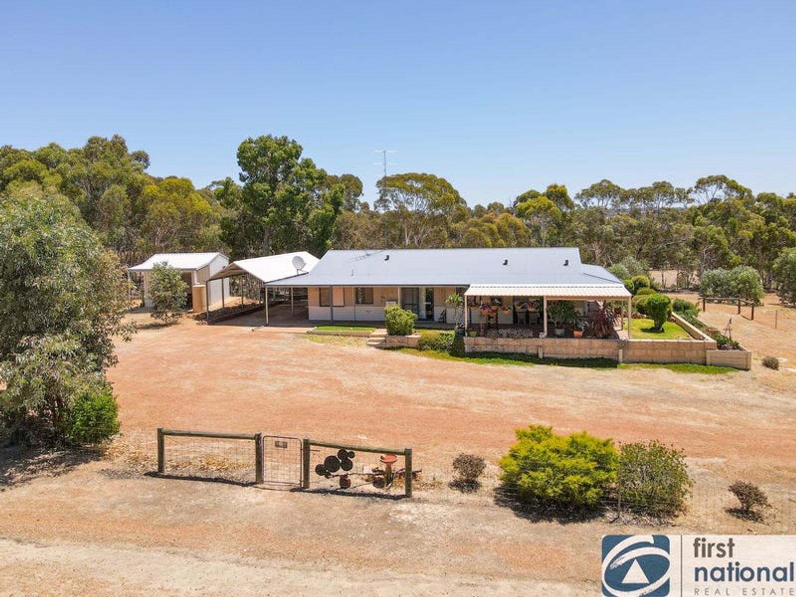 104 Benrua Road, Clackline WA 6564, Clackline - Thumbnail 2
