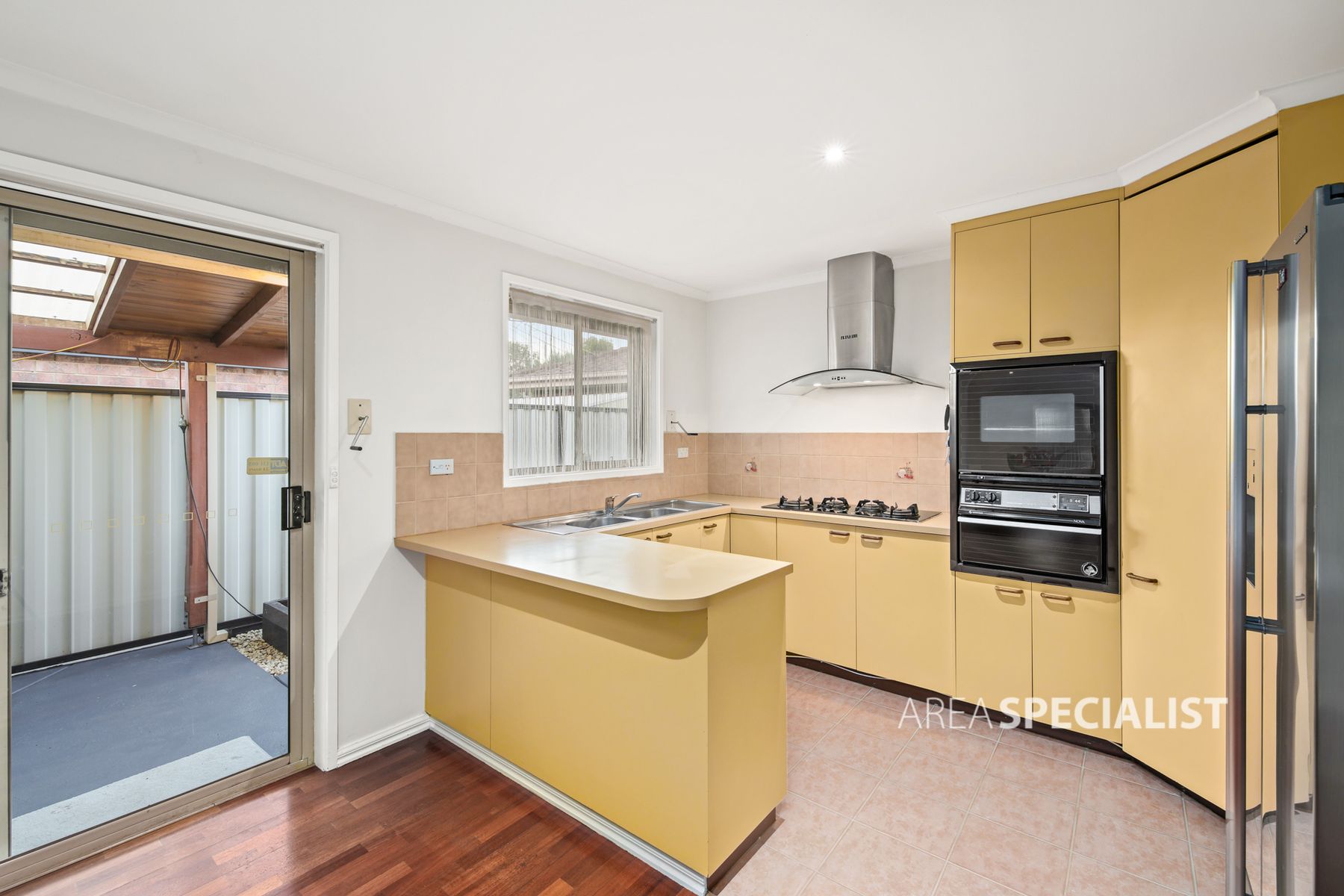 2/1 Parkview Close, Dandenong, VIC 3175, Dandenong - Thumbnail 7