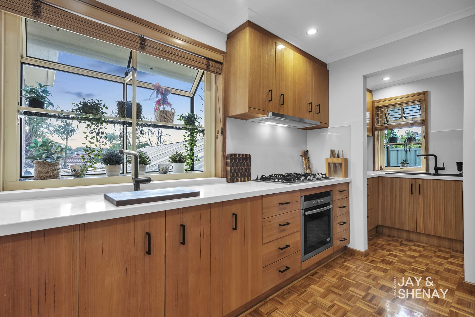 9 Embley Glade, Endeavour Hills, VIC 3802, Endeavour Hills - Thumbnail 4