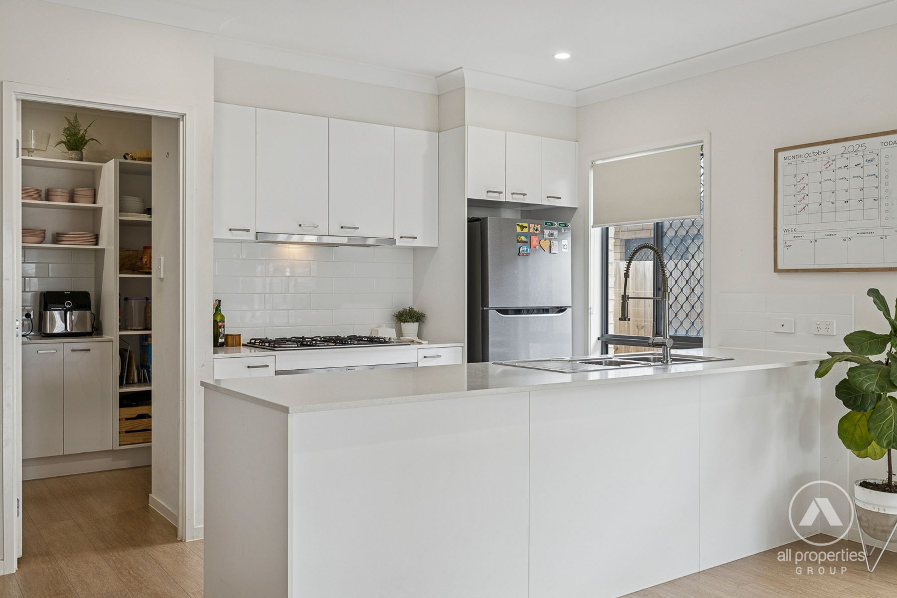 70 Mercy Circuit, Park Ridge QLD 4125, Park Ridge - Thumbnail 6