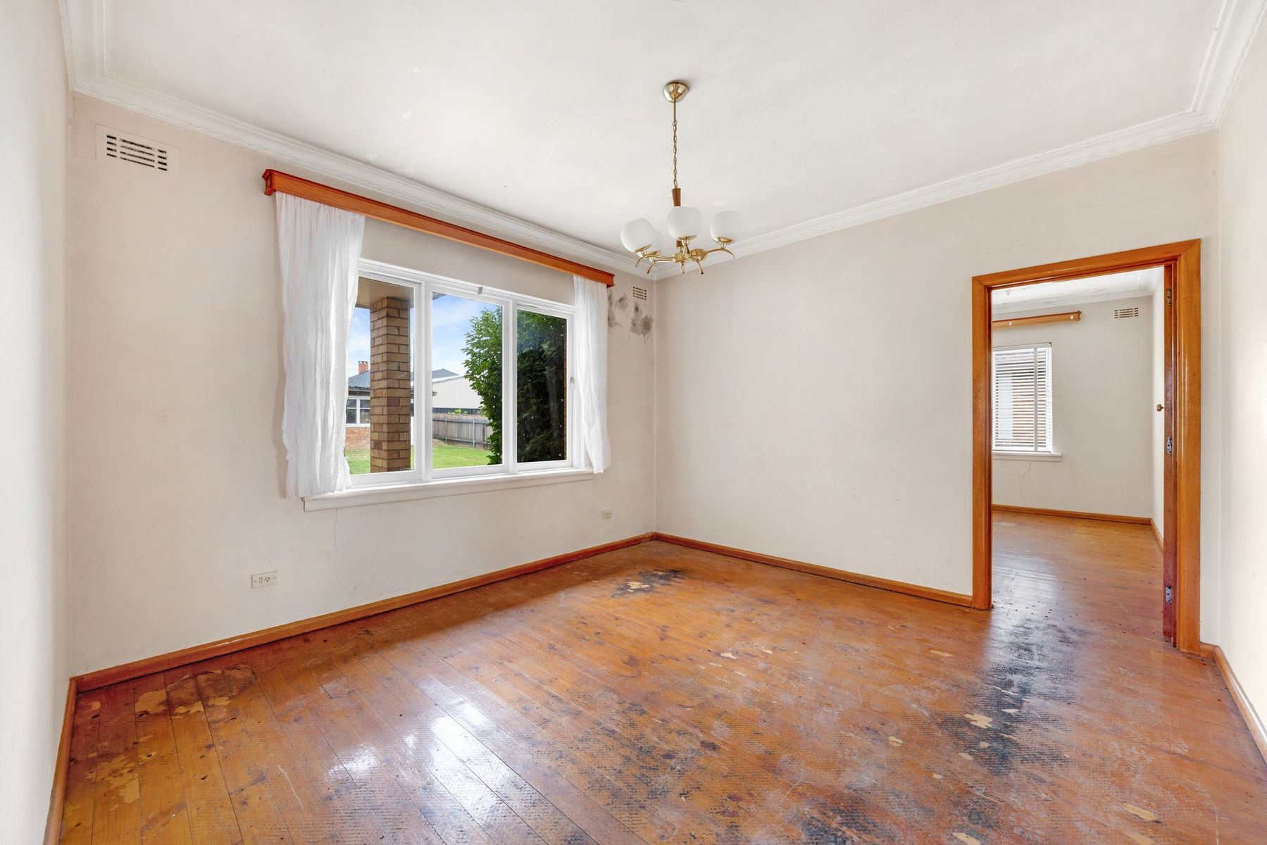 24 Ernest Street, Queanbeyan - Thumbnail 6