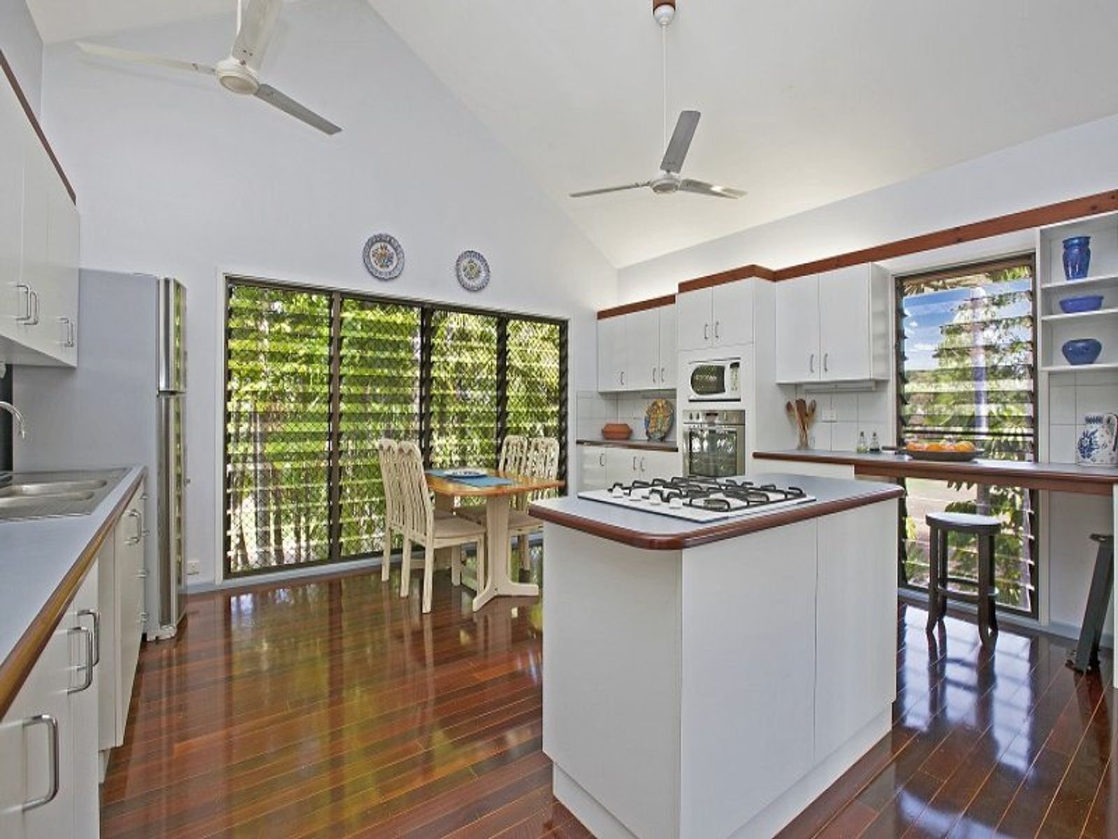 17 Augusta Drive, Marrara NT 0812, Marrara - Thumbnail 3