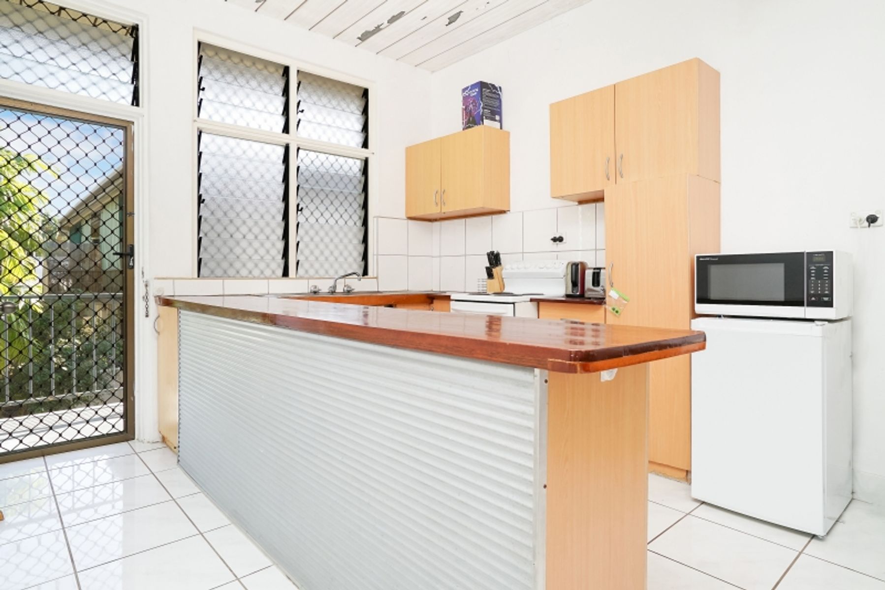 6/7 Bougainvilia Street, Nightcliff NT 0810, Nightcliff - Thumbnail 2