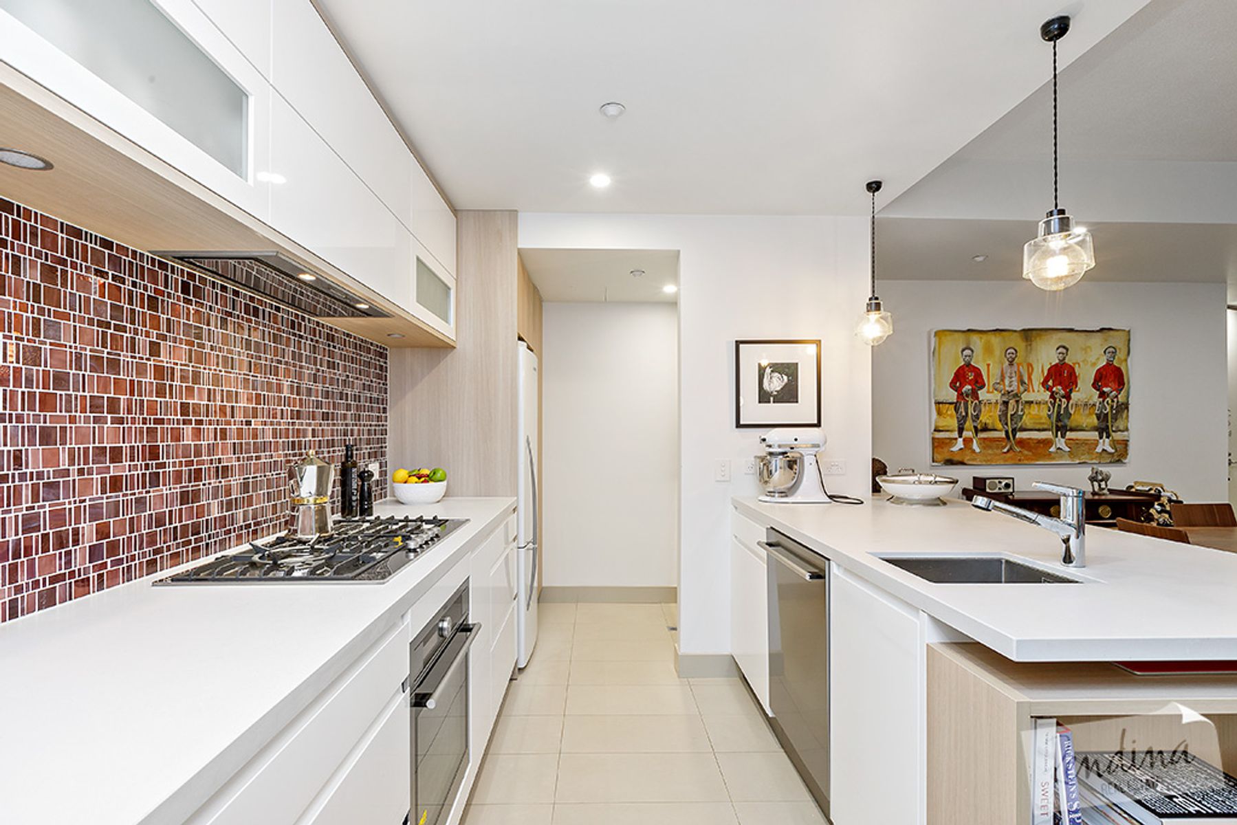 3/228 The Avenue, Parkville - Thumbnail 2
