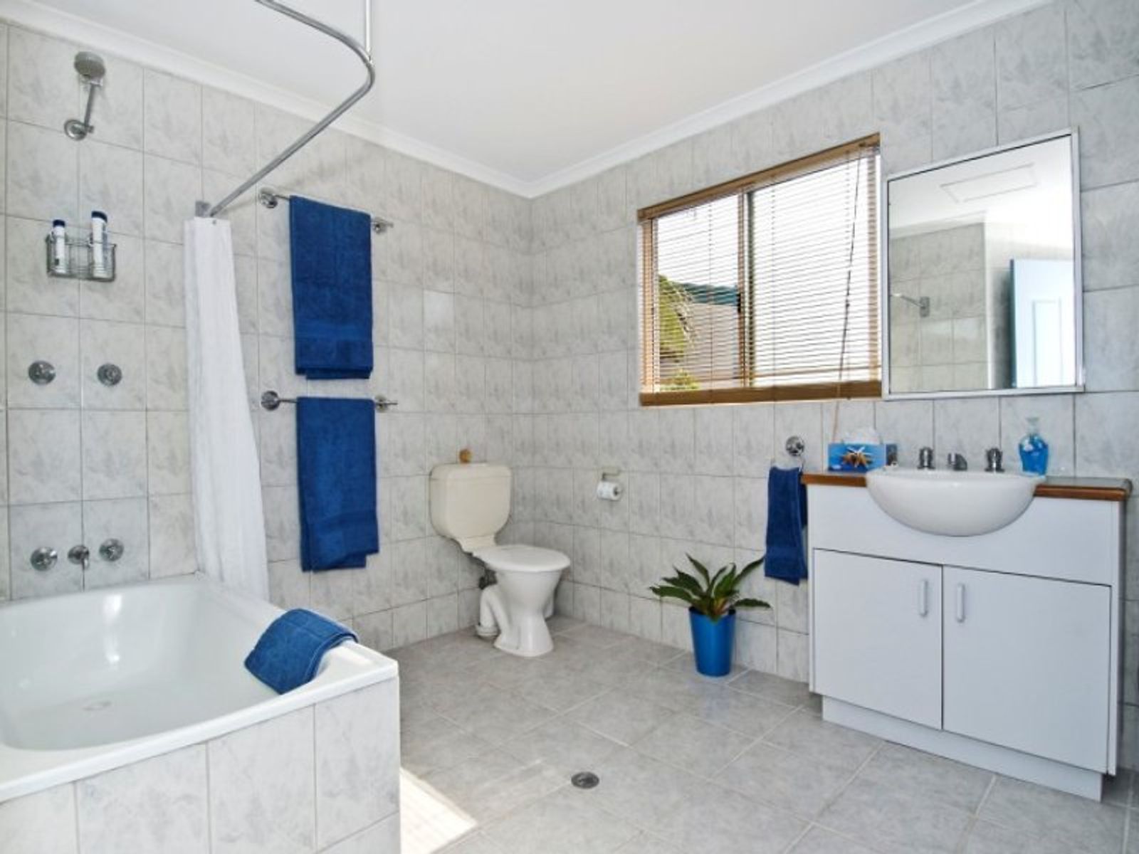 6/154 Smith Street, Larrakeyah NT 0820, Larrakeyah - Thumbnail 4
