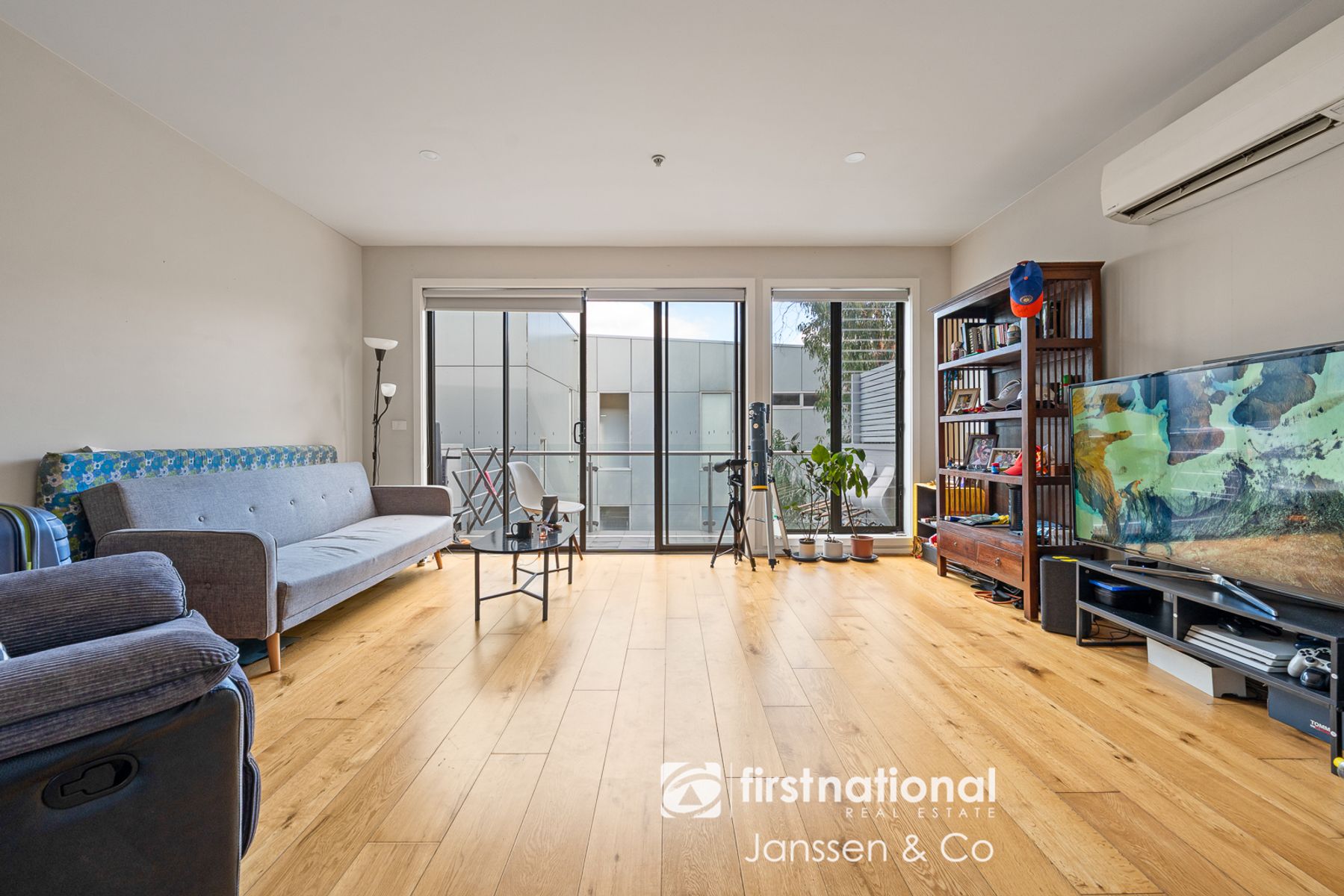 212/8 Yarra Bing Crescent, Burwood VIC 3125, Burwood - Thumbnail 6