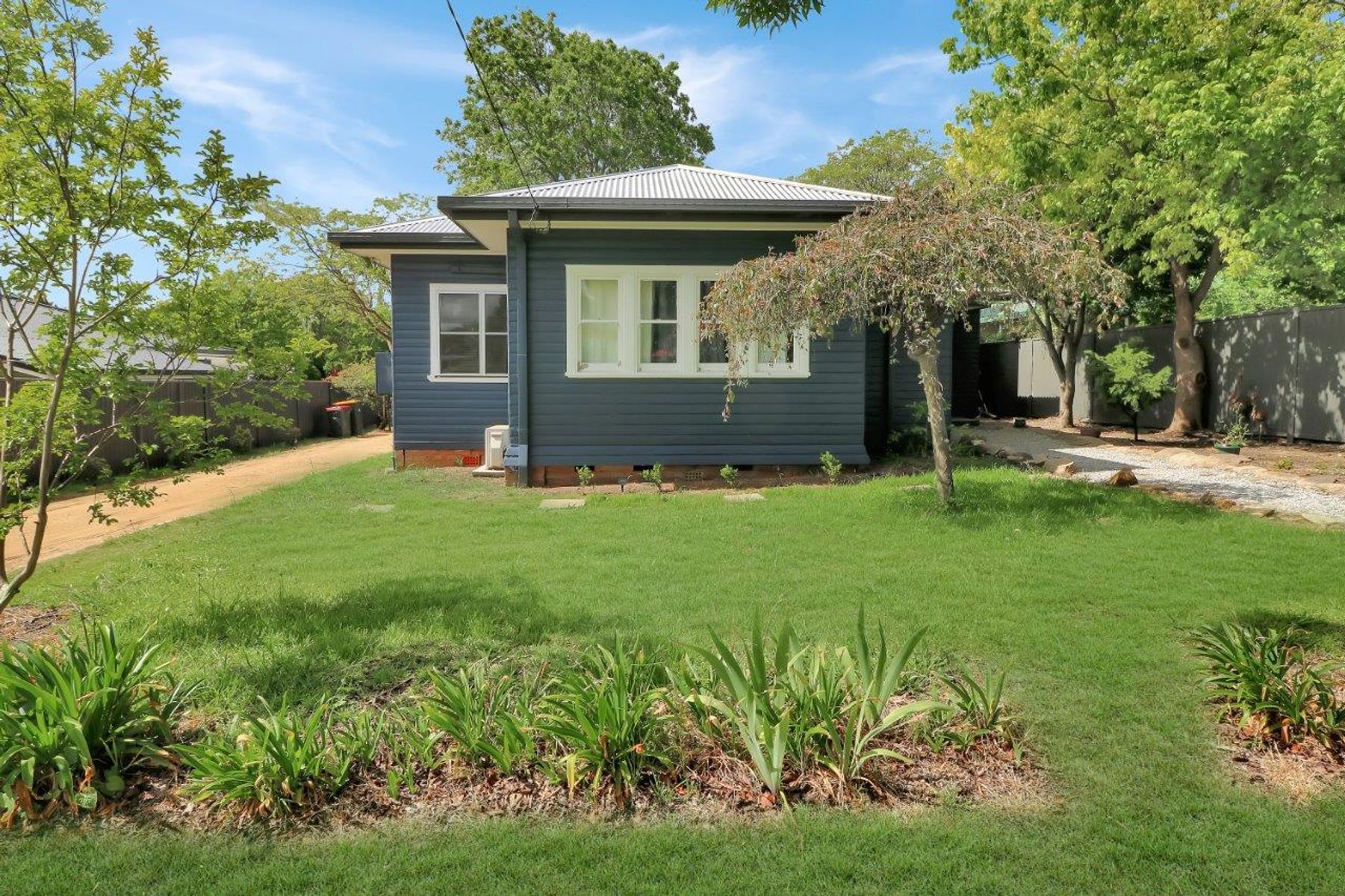 250 Meade Street, Glen Innes NSW 2370