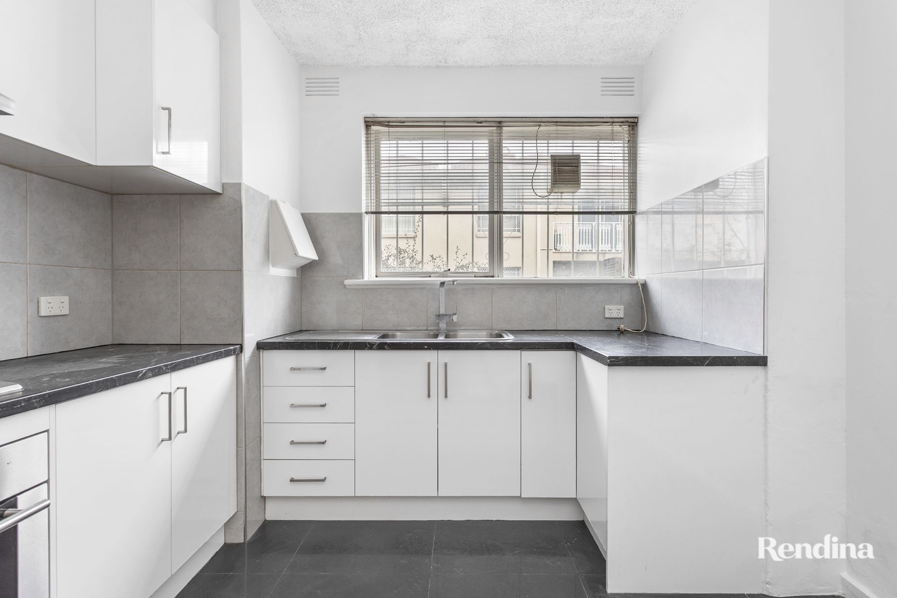 7/17 Gordon Street, Footscray - Thumbnail 7