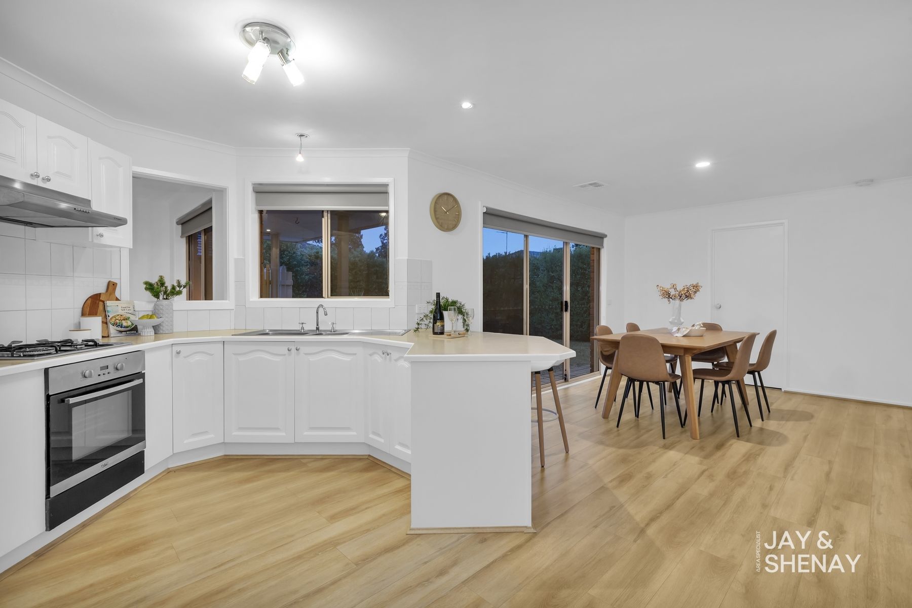 12 Julia Court, Cranbourne North, VIC 3977, Cranbourne North - Thumbnail 5