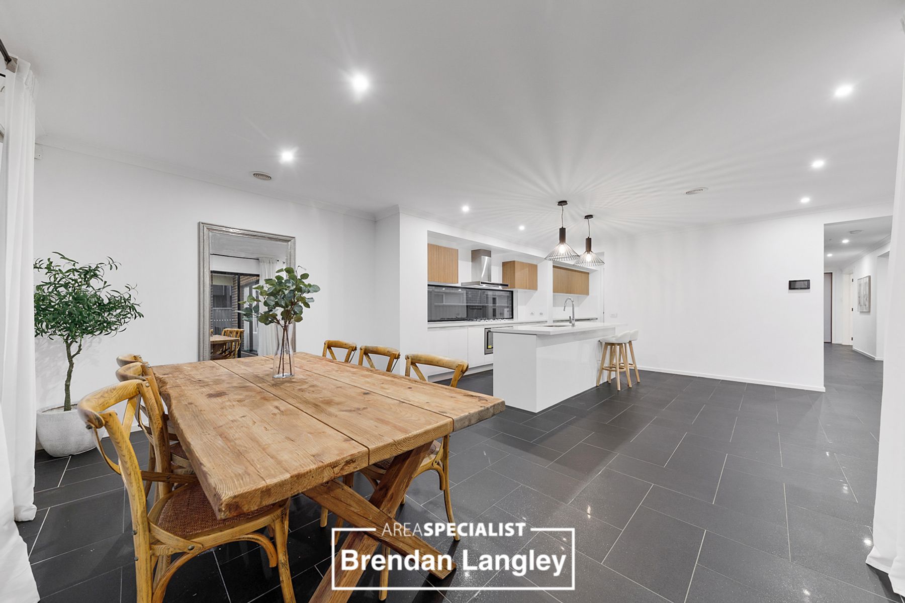27 Kenneth Road, Pakenham, VIC 3810, Pakenham - Thumbnail 7