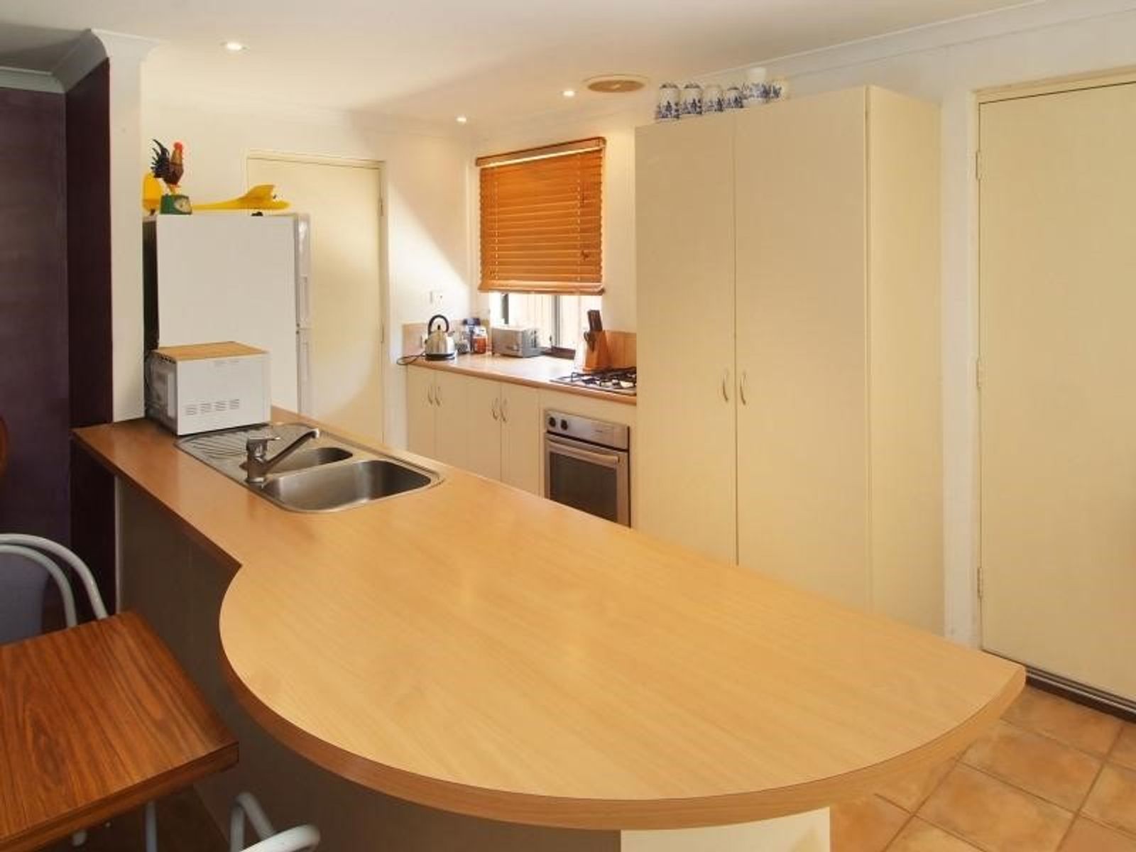 6 Fantail Place, Margaret River WA 6285, Margaret River - Thumbnail 3