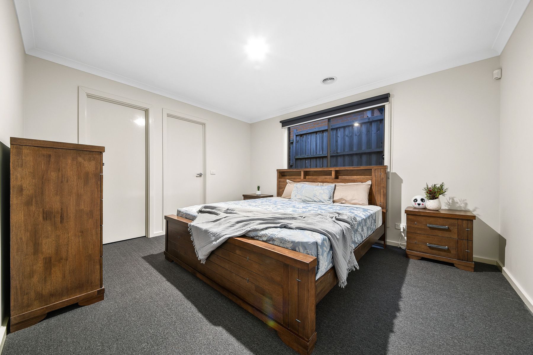 8 Sark Street, Clyde North, VIC 3978, Clyde North - Thumbnail 8