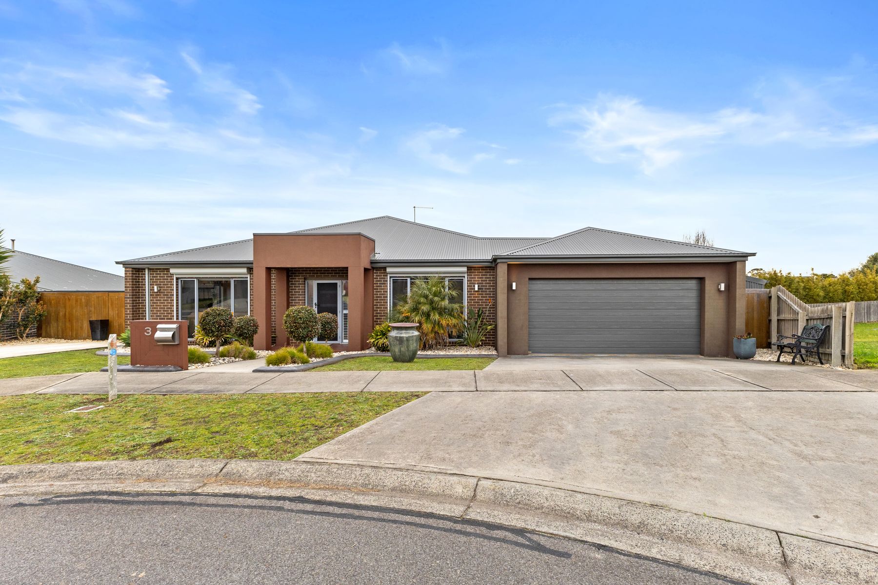 3 McClure Court, Traralgon VIC 3844, Traralgon - Thumbnail 2