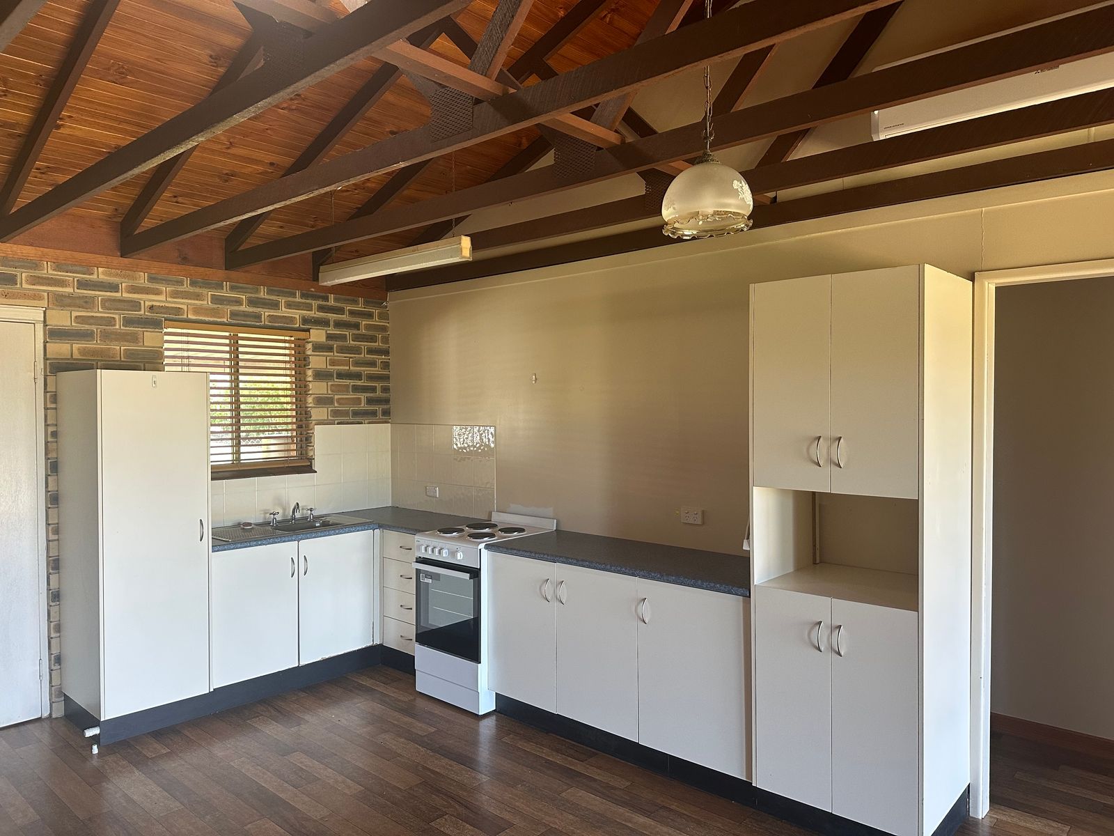 1/1 Valroy Street, Hay Point QLD 4740, Hay Point - Thumbnail 3