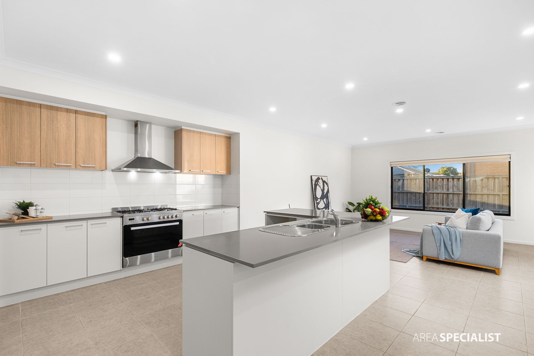 20 Winterberry Road, Point Cook, VIC 3030, Point Cook - Thumbnail 8