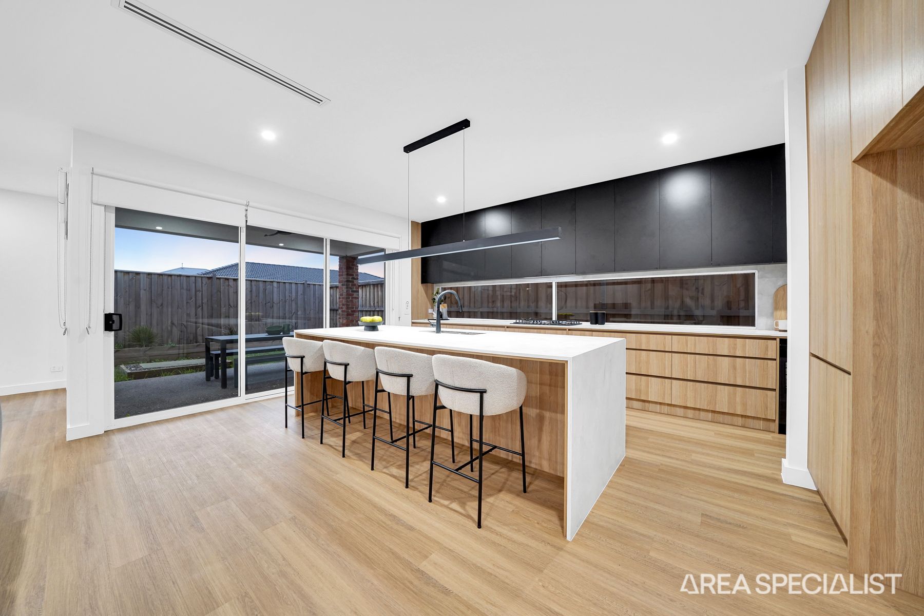 738 Neale Road, Deanside, Deanside - Thumbnail 8